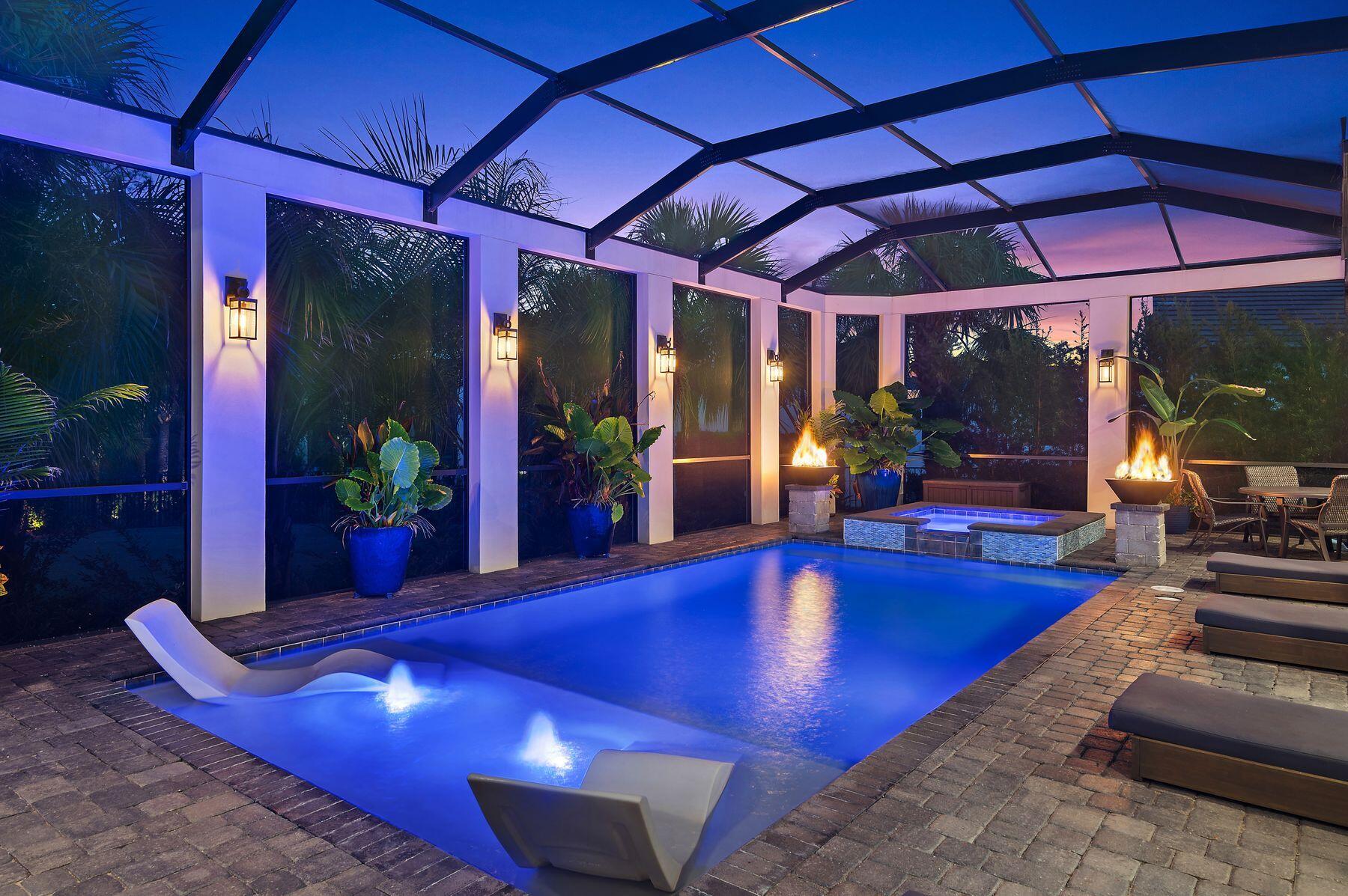 BURNT PINE - Residential