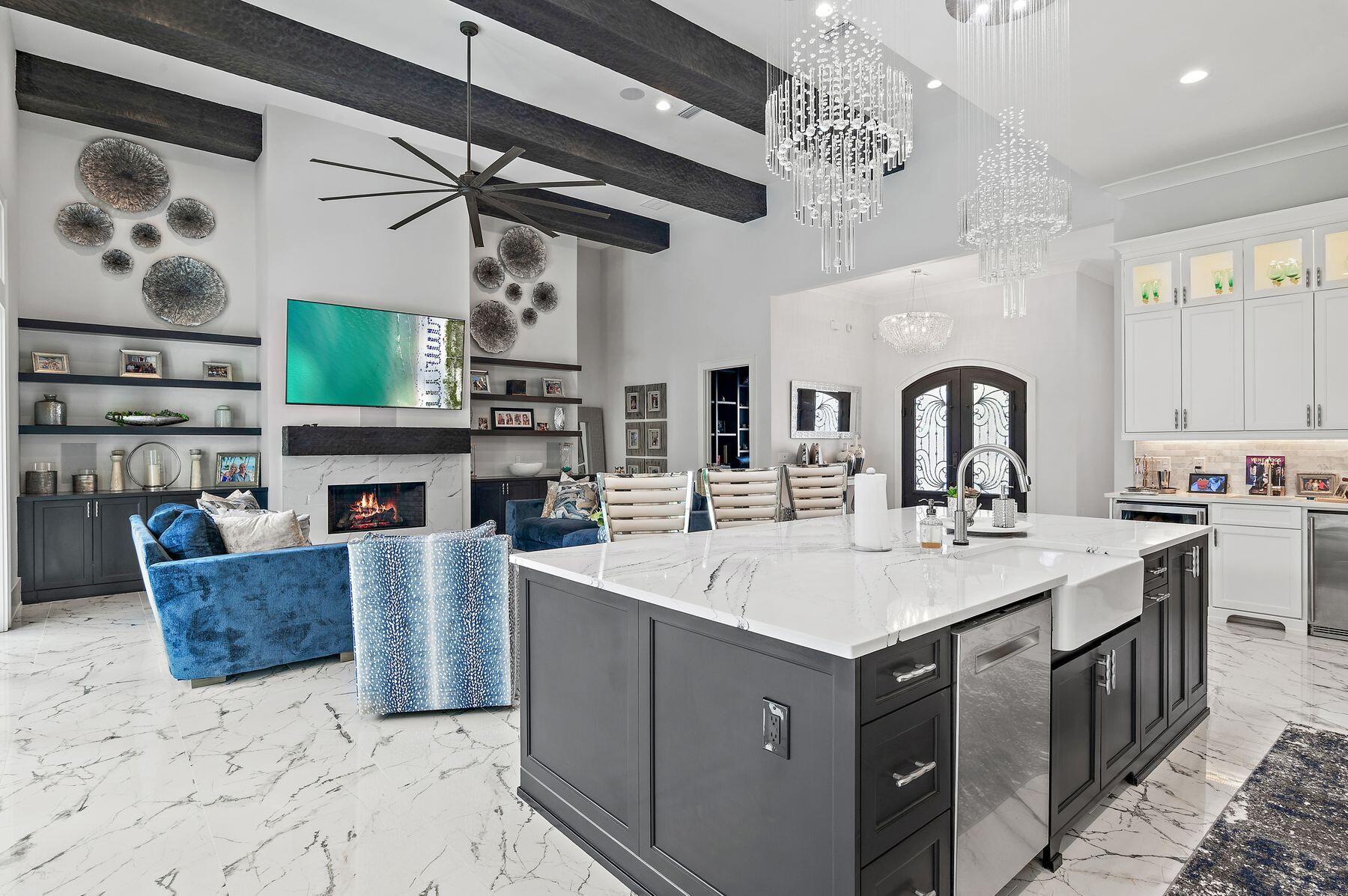 BURNT PINE - Residential