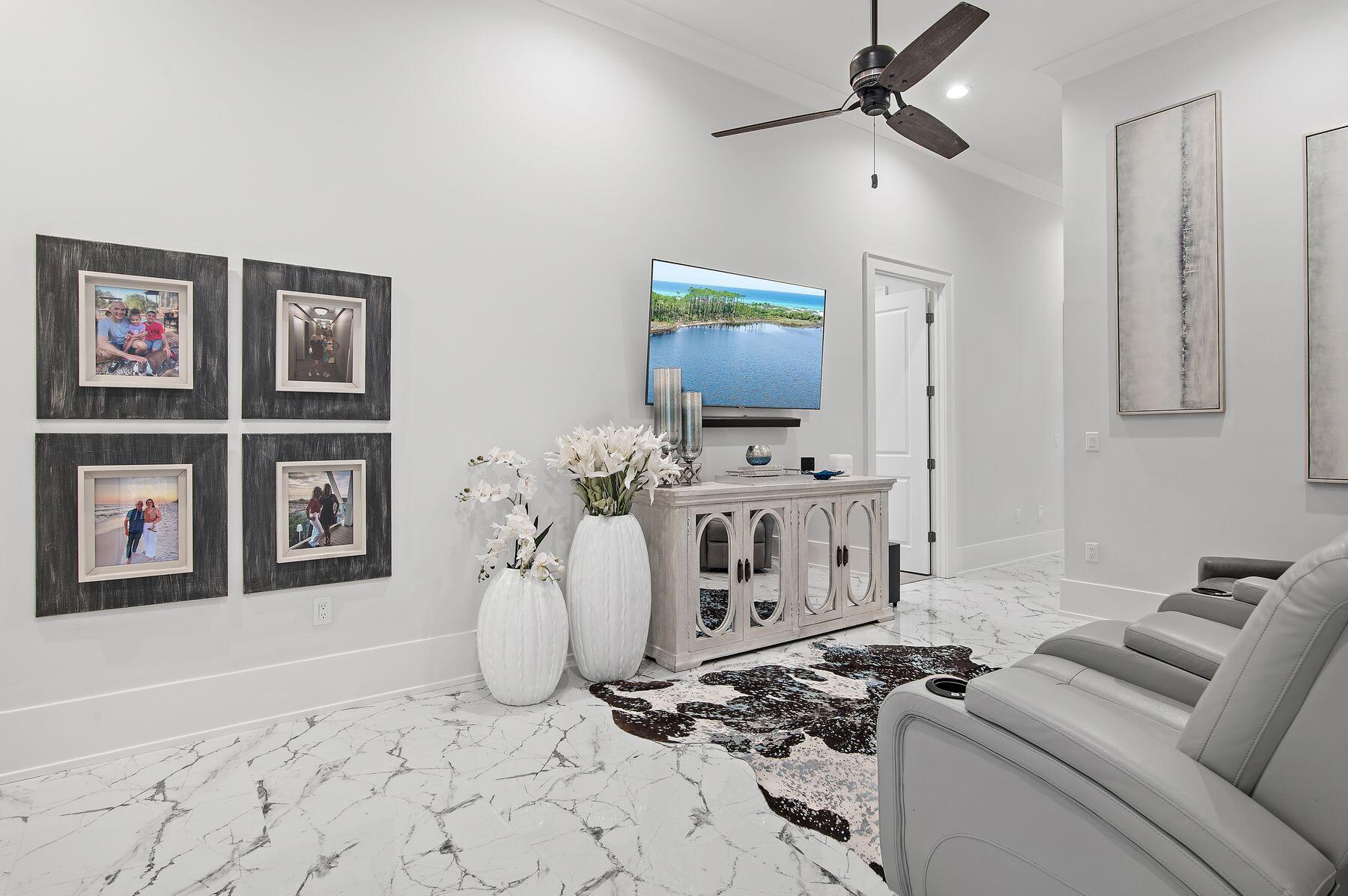 BURNT PINE - Residential