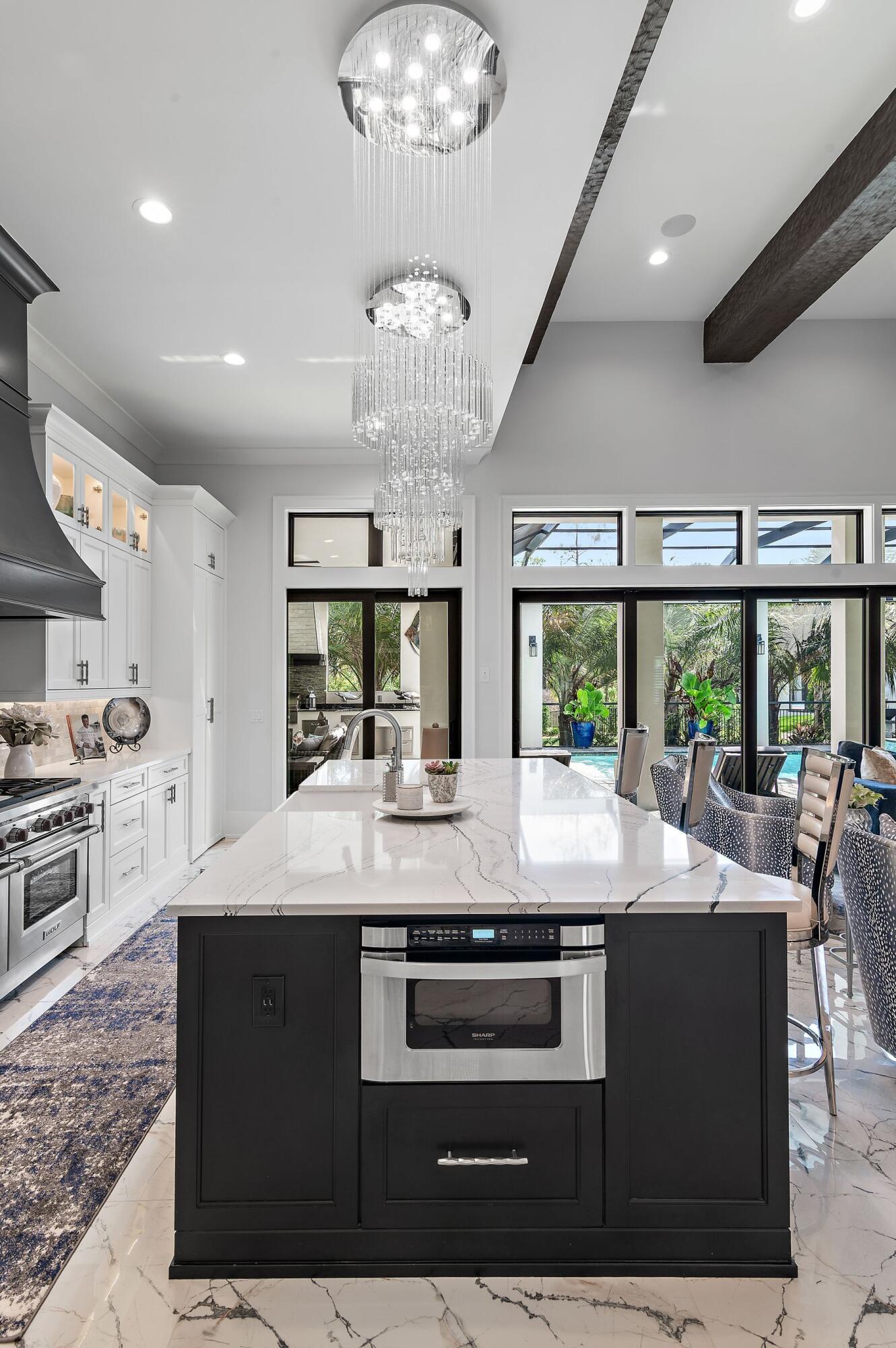 BURNT PINE - Residential