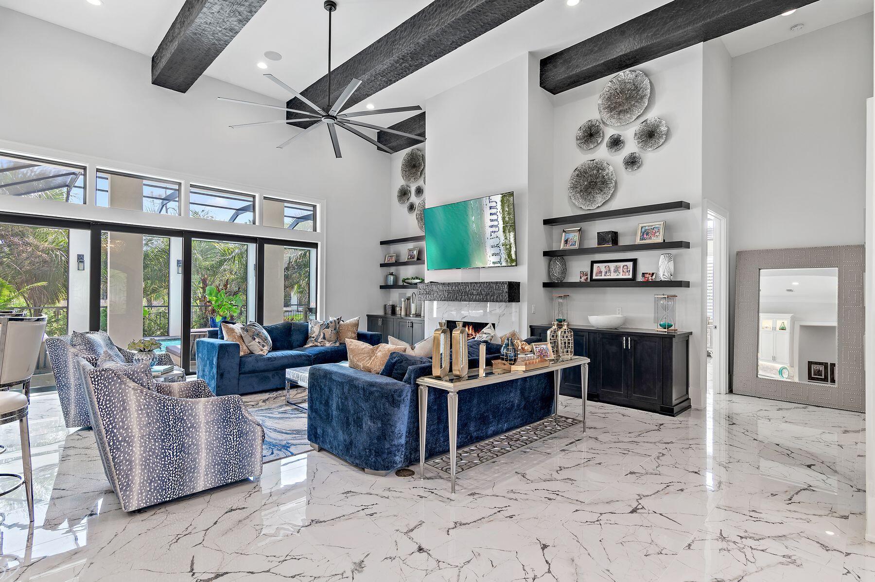 BURNT PINE - Residential