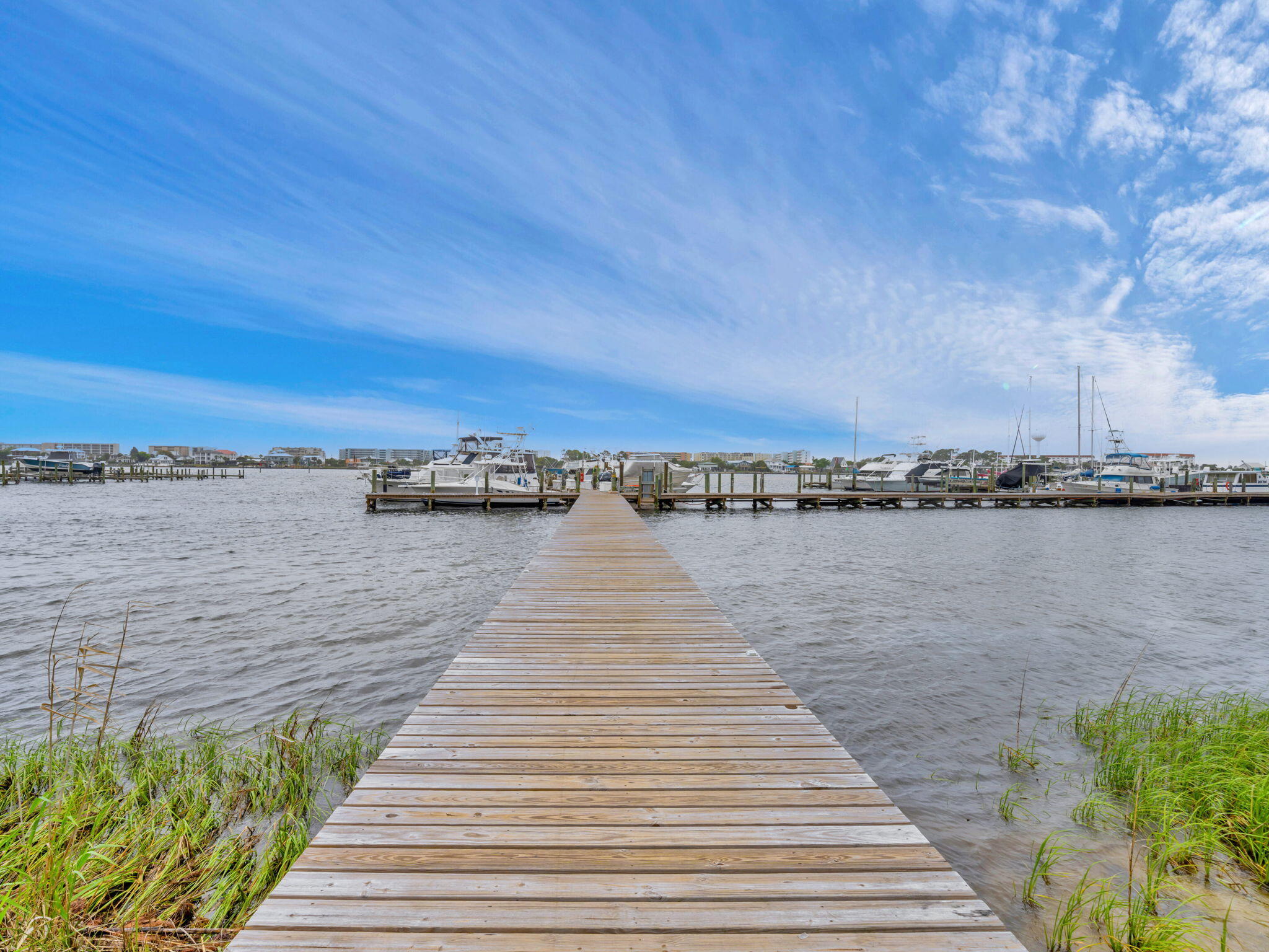 PIRATES BAY PH 1 - Residential