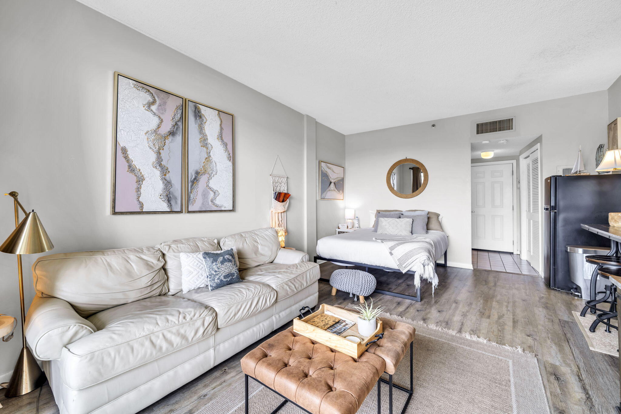 PIRATES BAY PH 1 - Residential