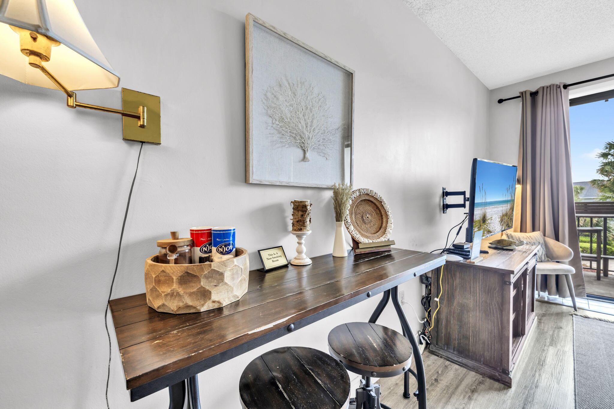 PIRATES BAY PH 1 - Residential