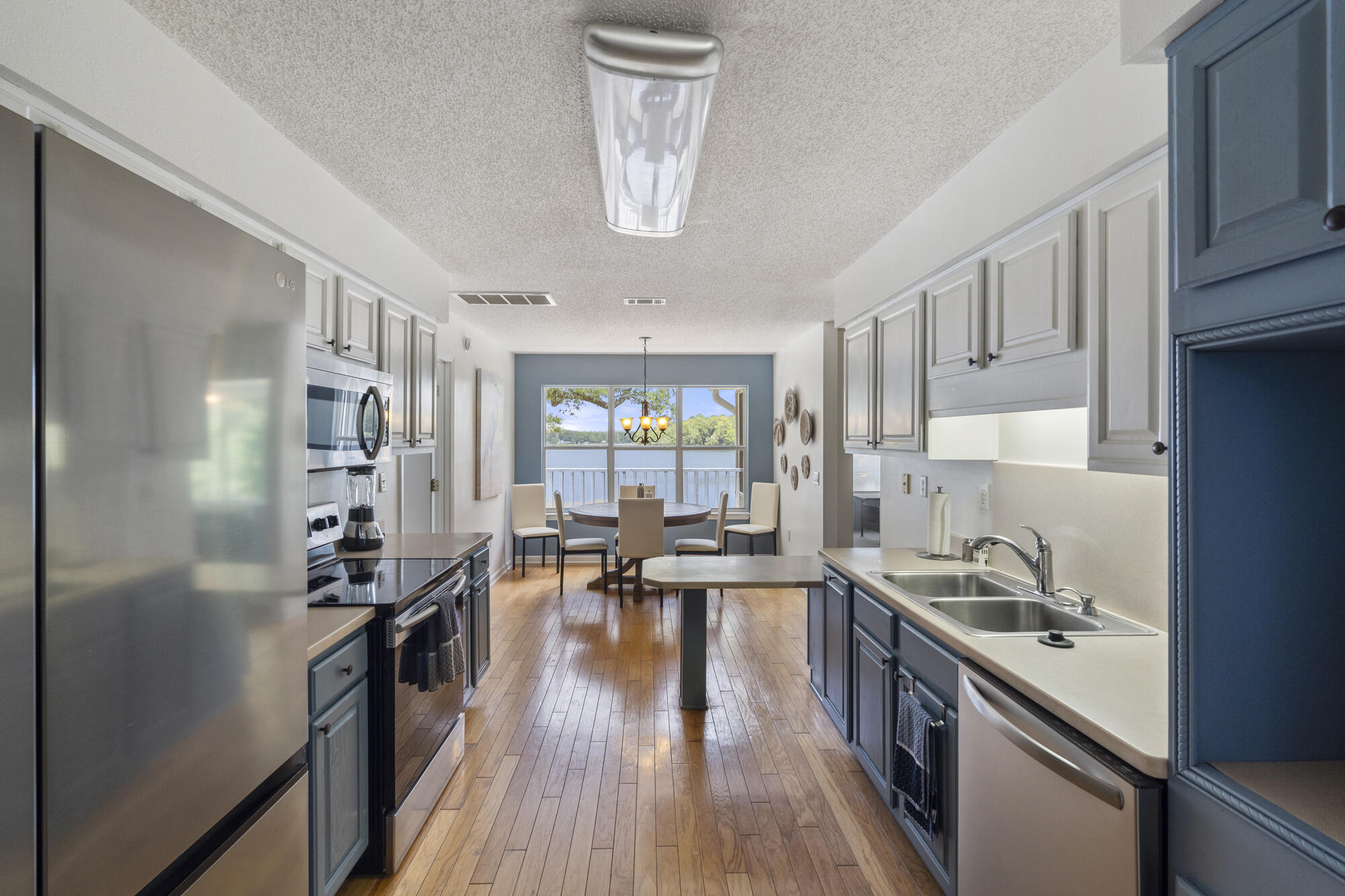 HOLLEY FAMILYPH 1 - Residential