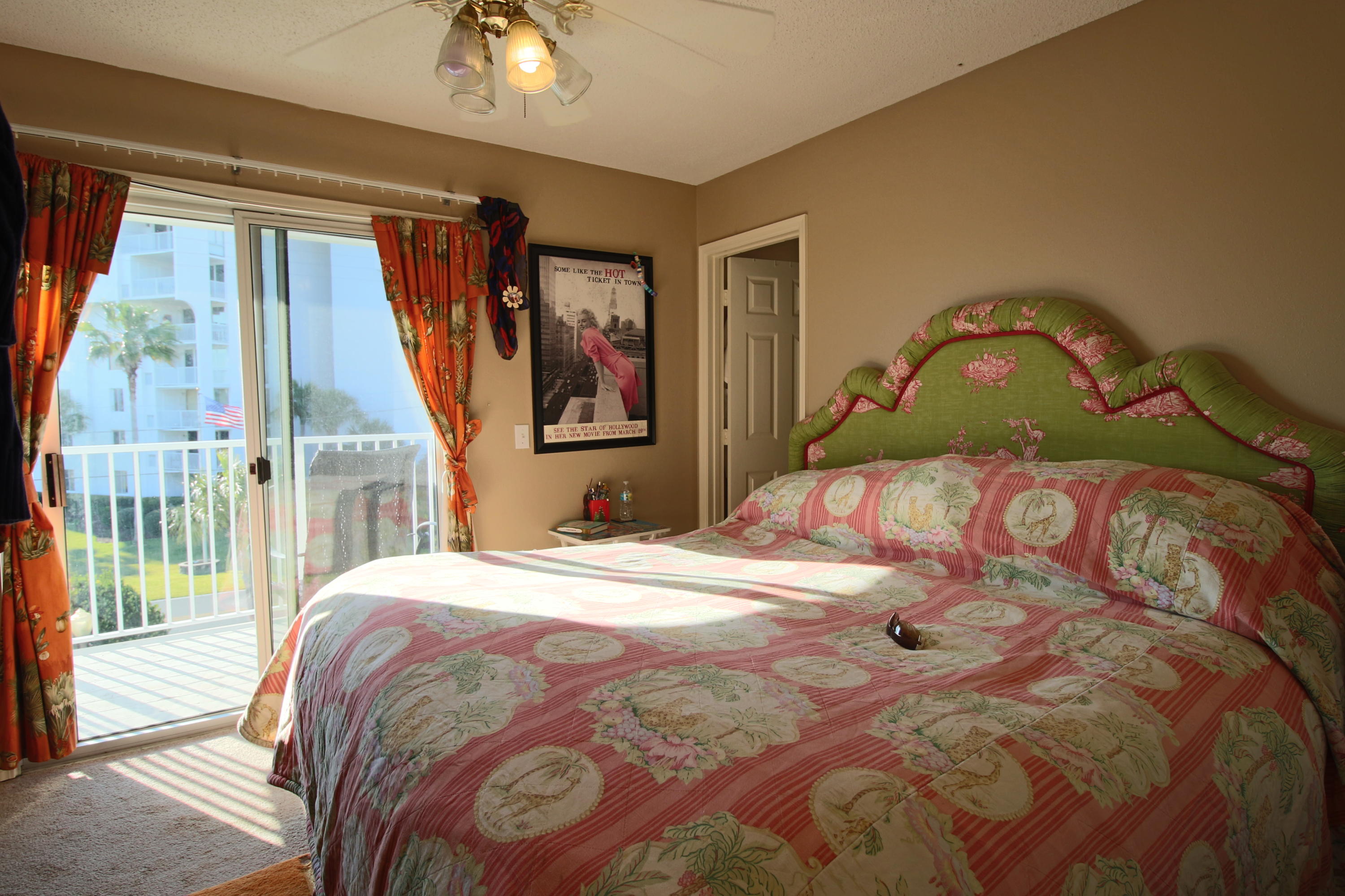 LAGUNA POINT CONDO - Residential