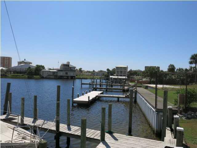 LAGUNA POINT CONDO - Residential