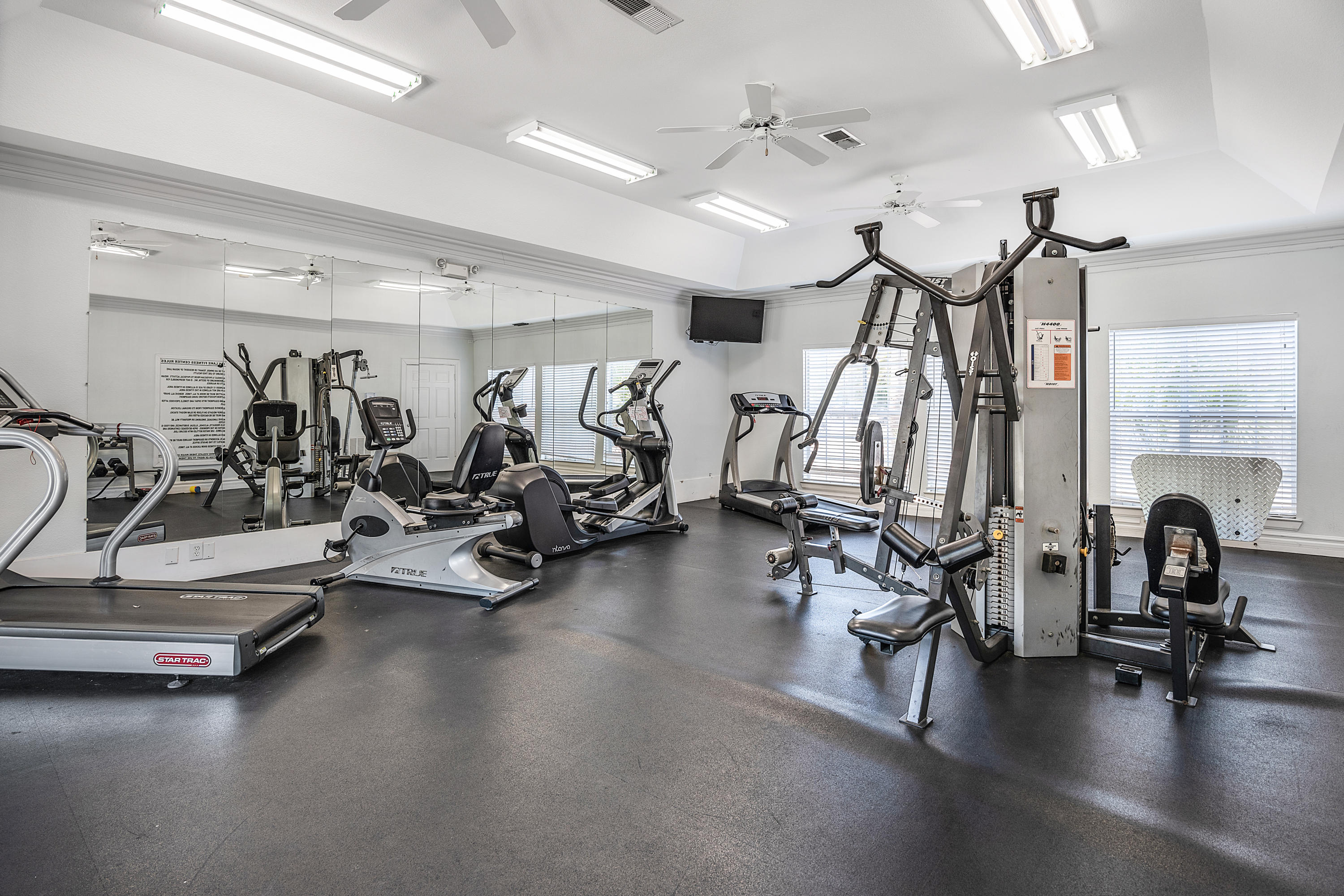 INDIAN LAKE - Residential