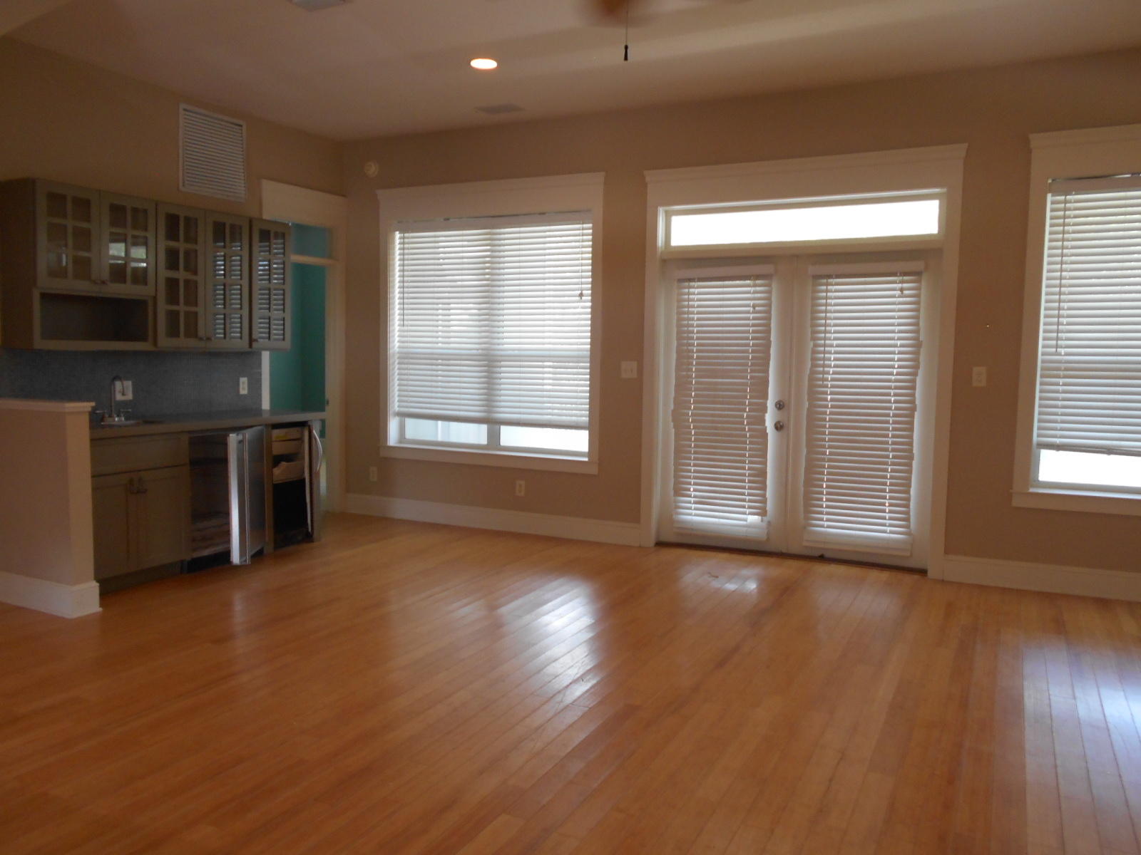 BEACH VIEW HEIGHTS UNREC - Residential