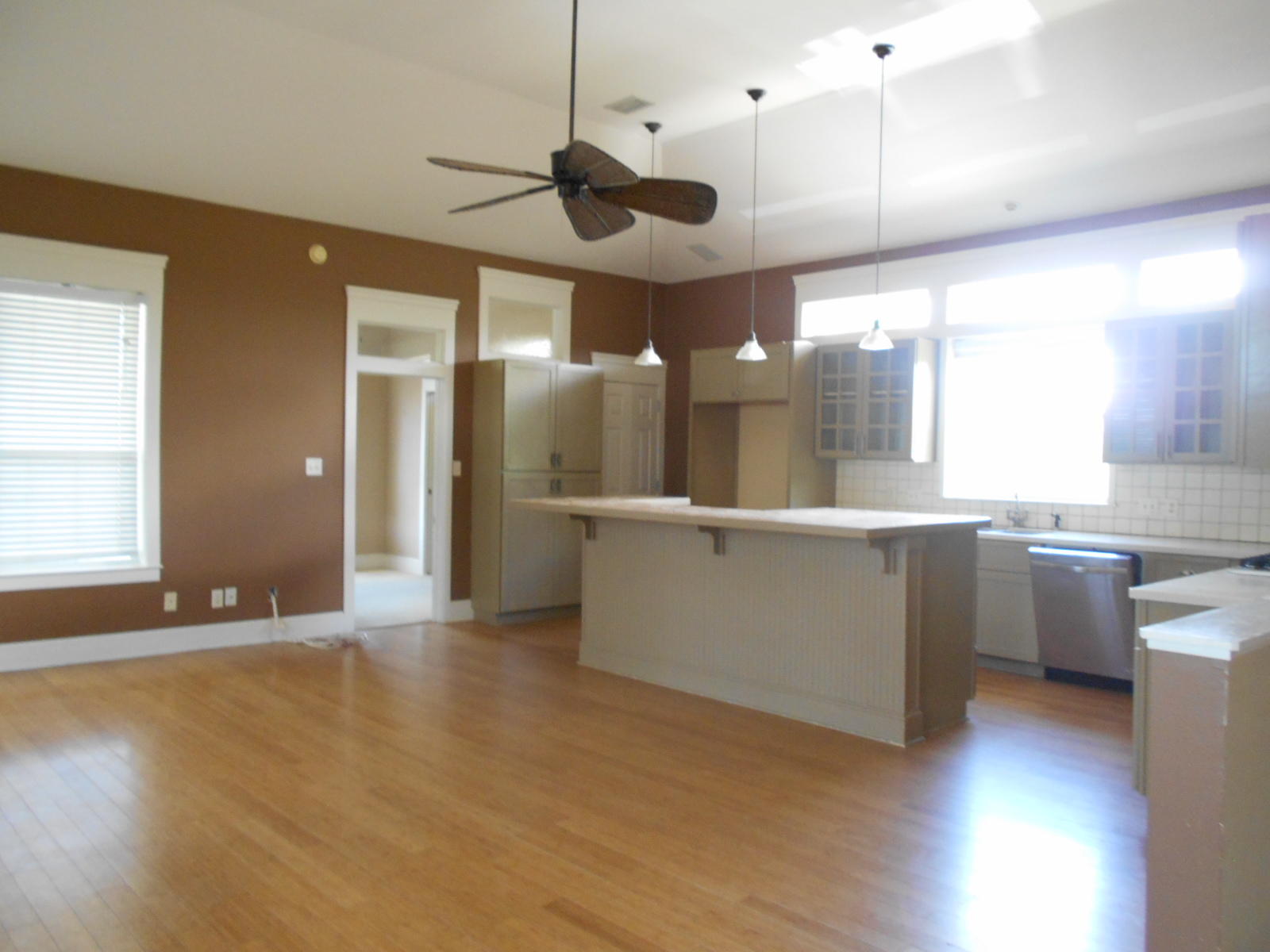 BEACH VIEW HEIGHTS UNREC - Residential