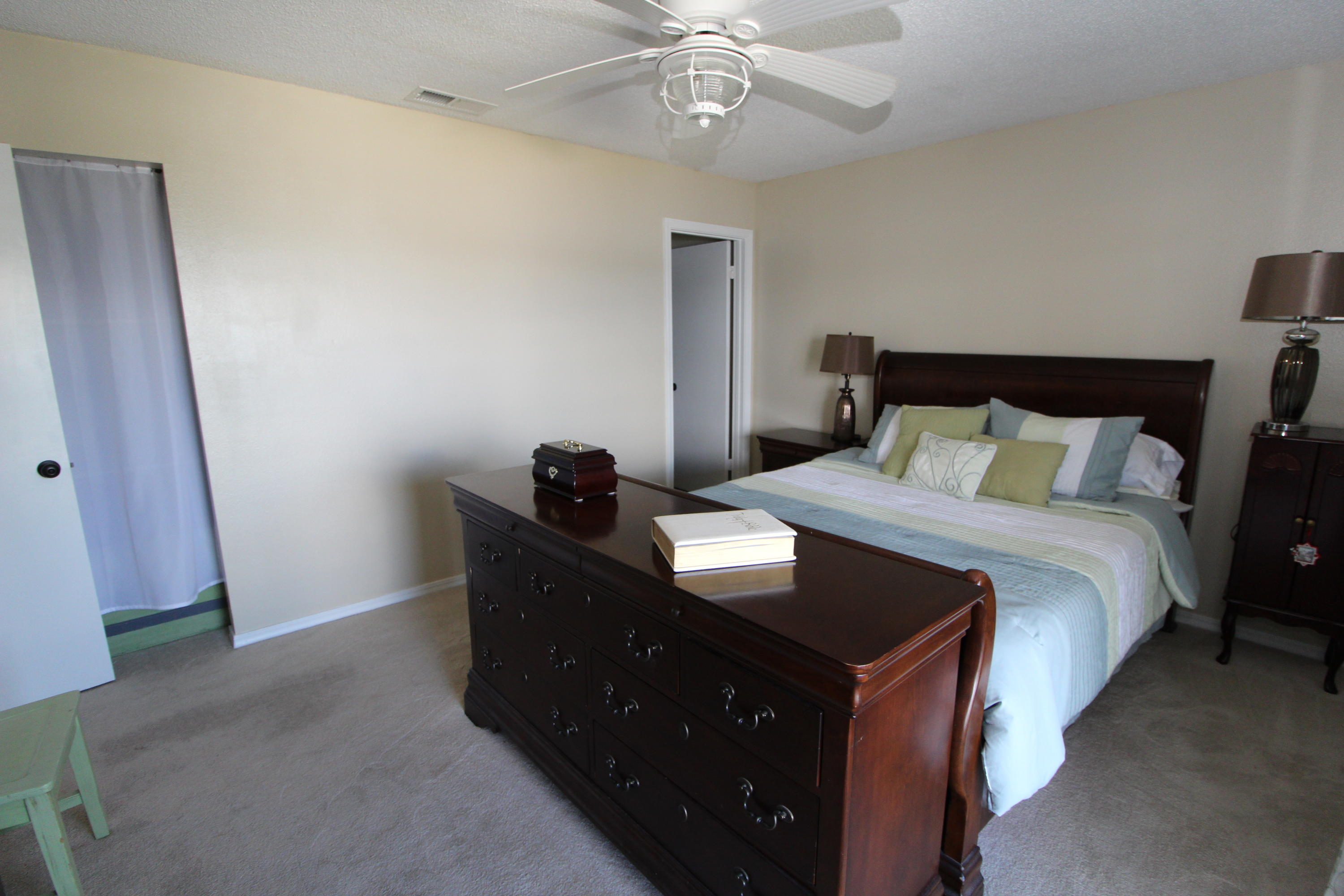 COMMODORES LANDING - Residential