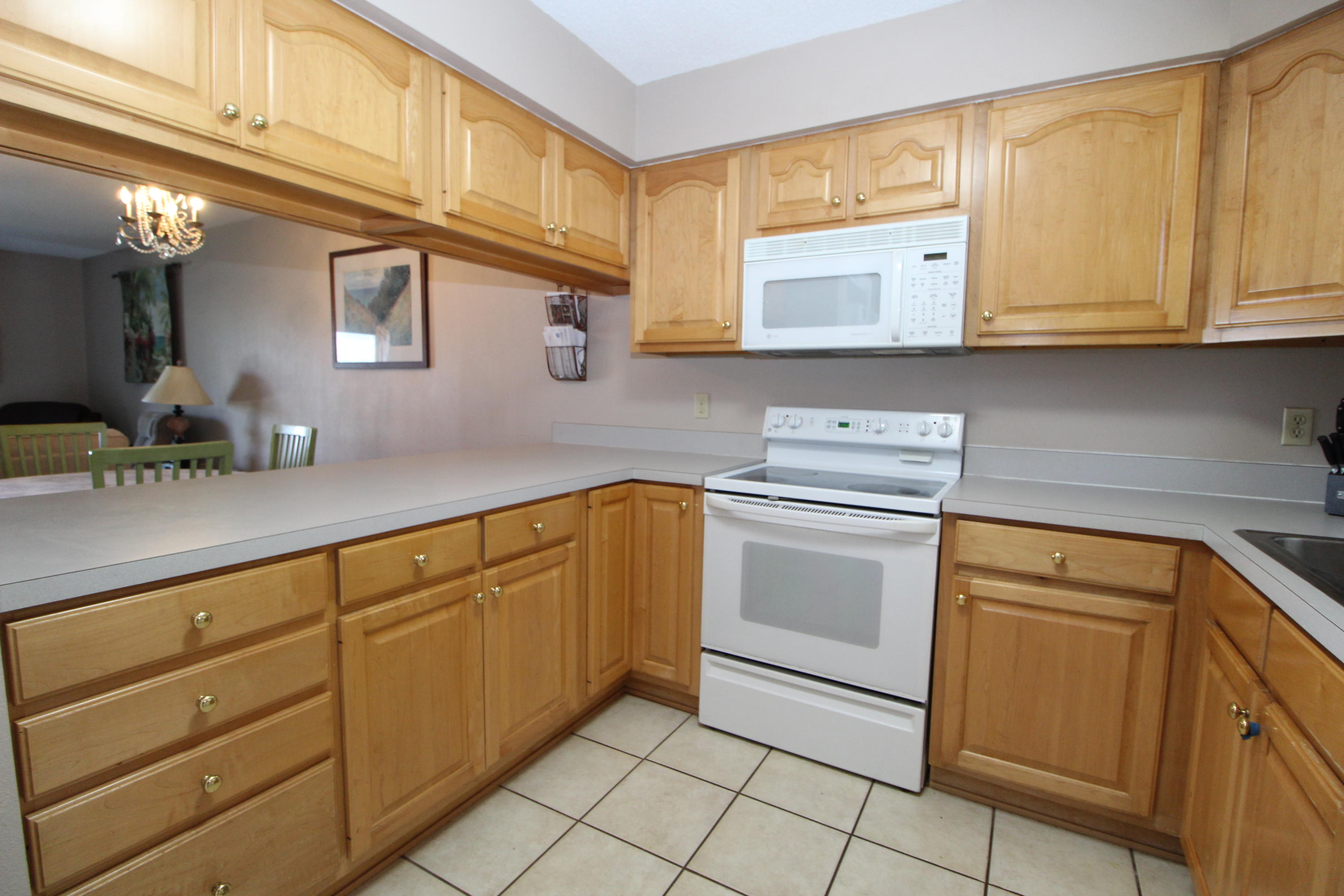 COMMODORES LANDING - Residential