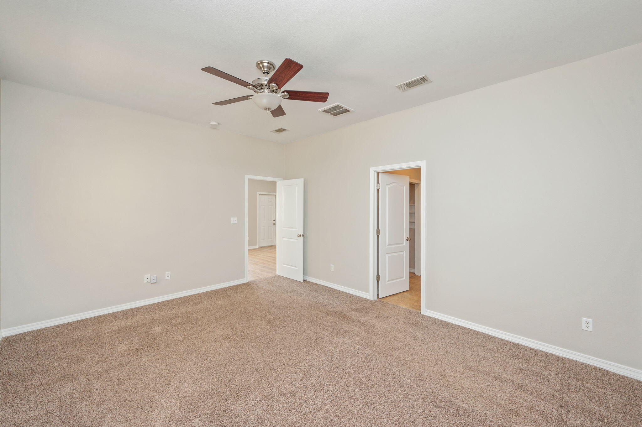 SANDY RIDGE ESTATES - Residential