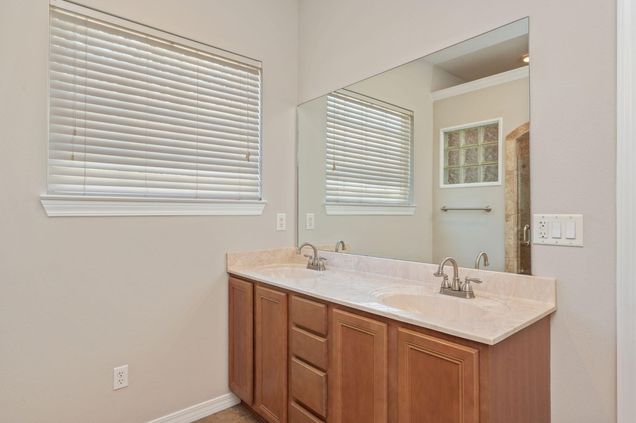 SANDY RIDGE ESTATES - Residential