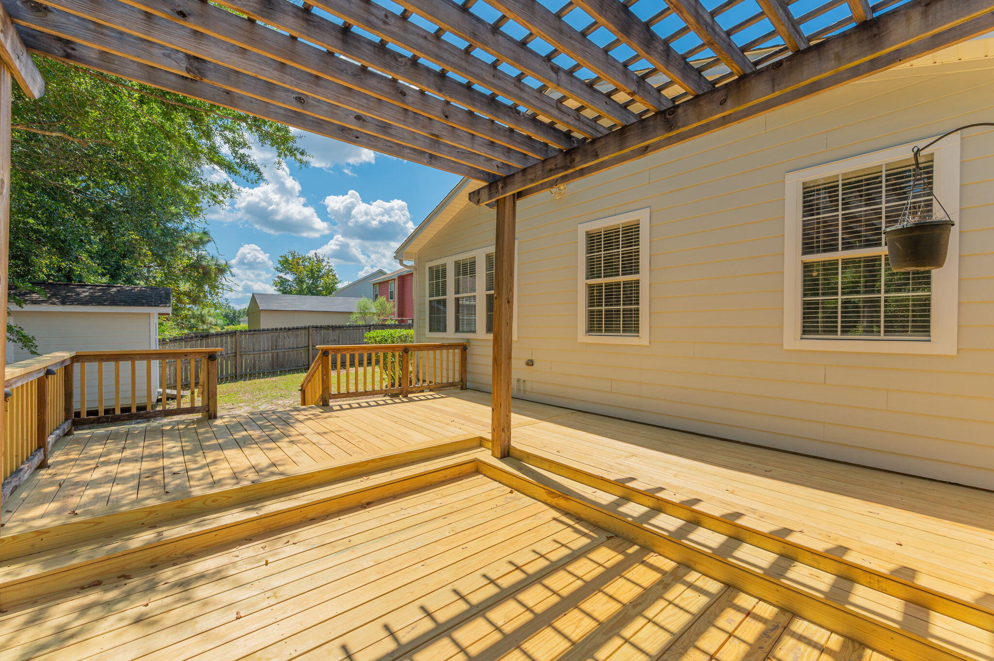 SANDY RIDGE ESTATES - Residential