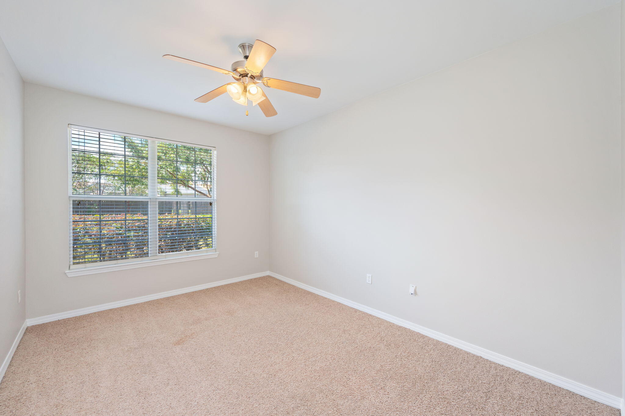 SANDY RIDGE ESTATES - Residential