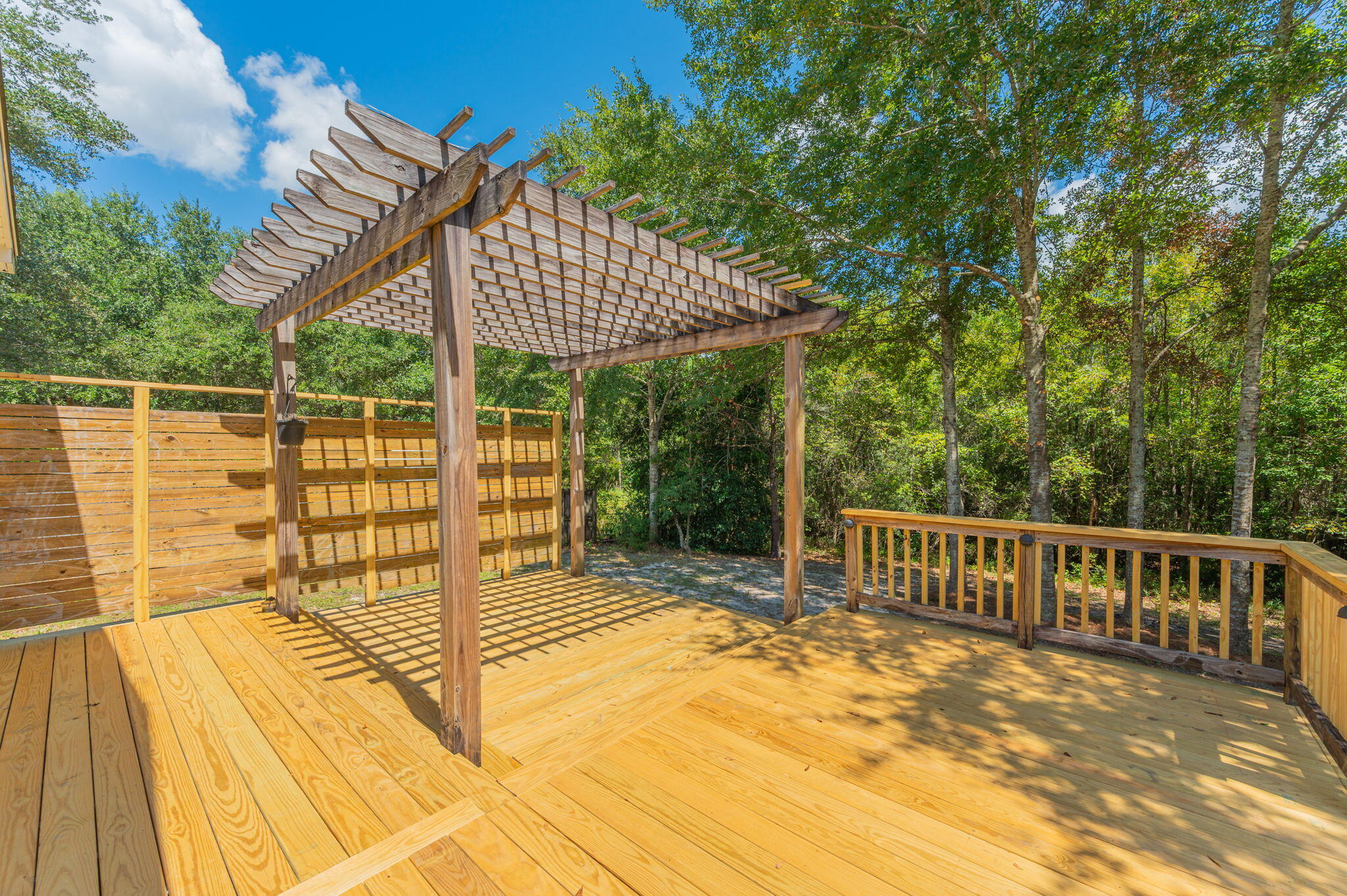 SANDY RIDGE ESTATES - Residential