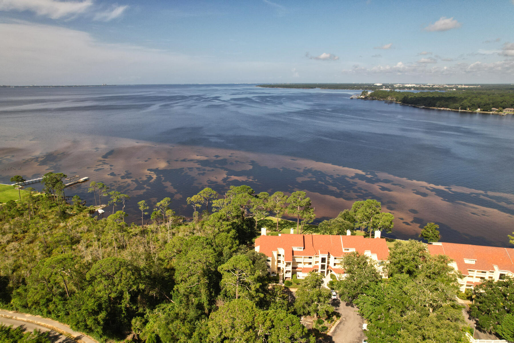 BAY VILLAS CONDOS - Residential