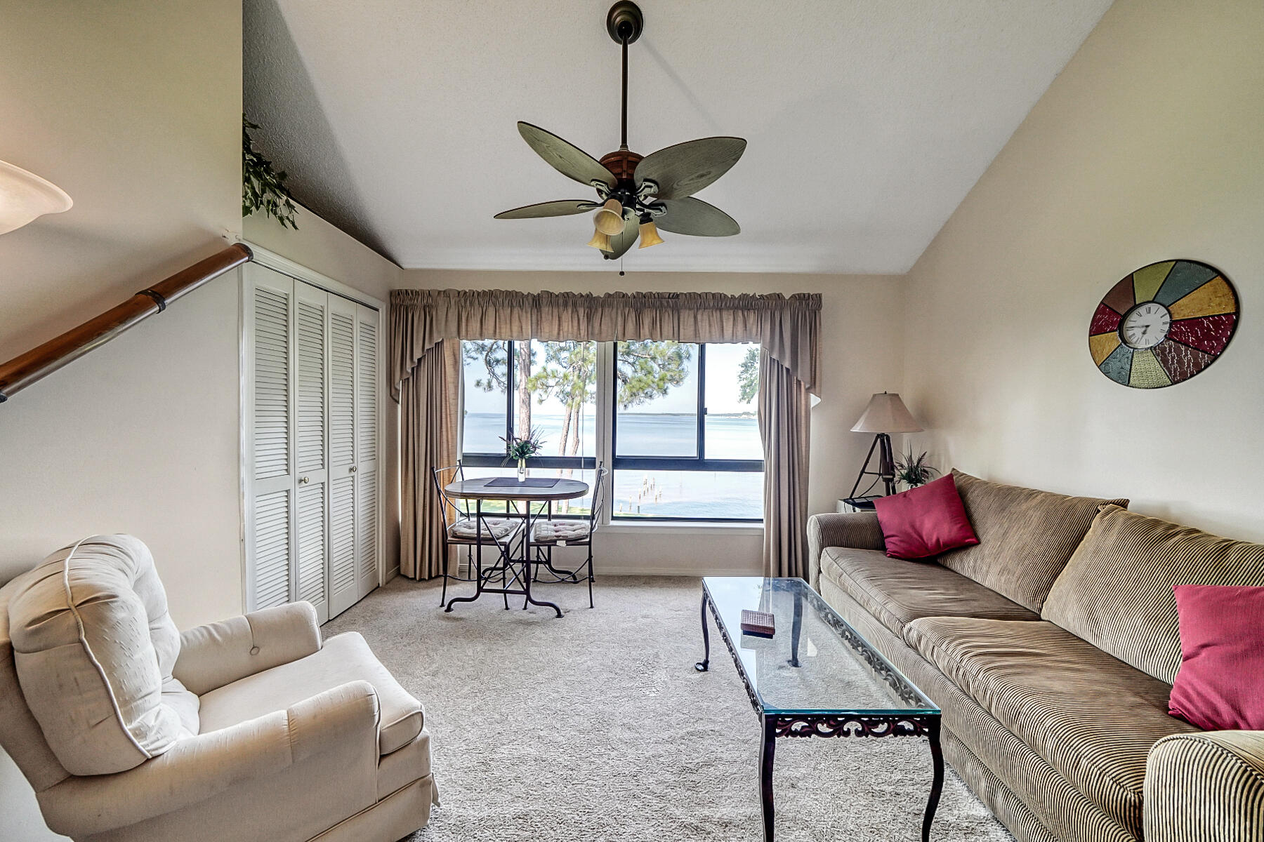 BAY VILLAS CONDOS - Residential