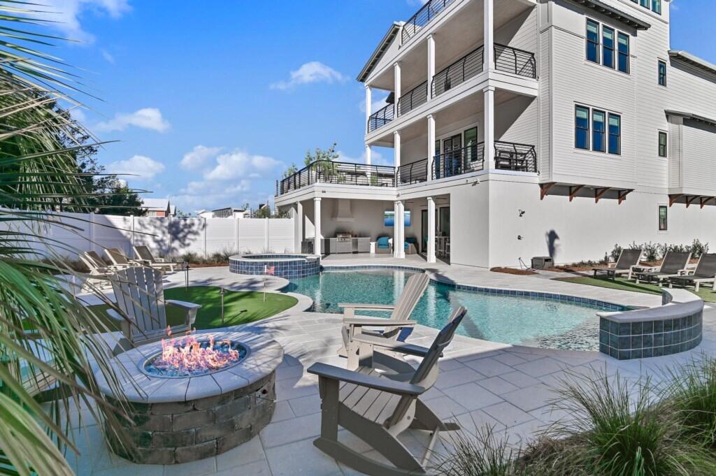 MIRAMAR BEACH - Residential