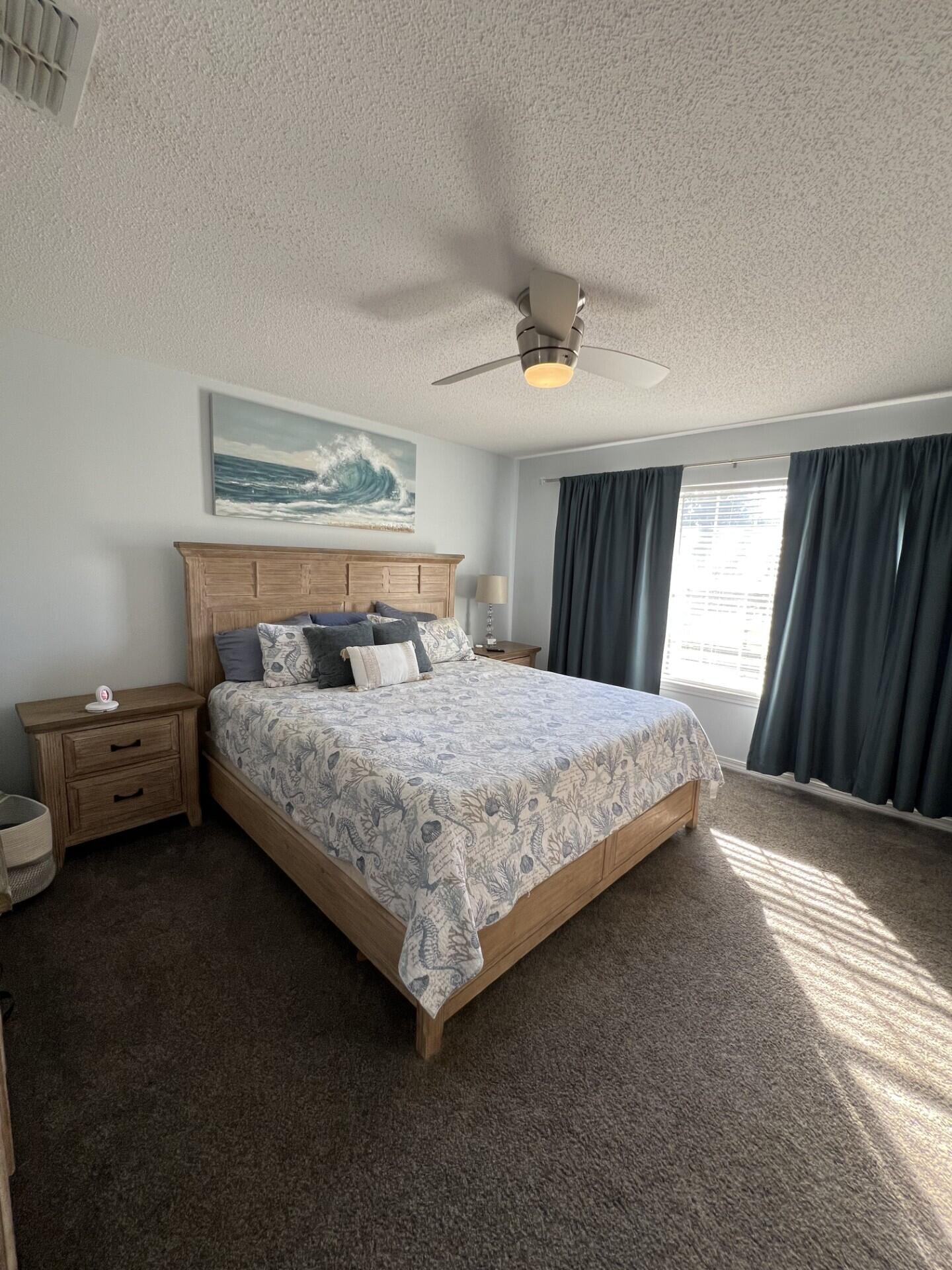 TWIN LAKES ESTATES - Residential