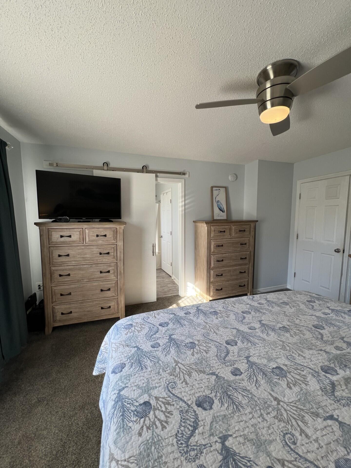 TWIN LAKES ESTATES - Residential