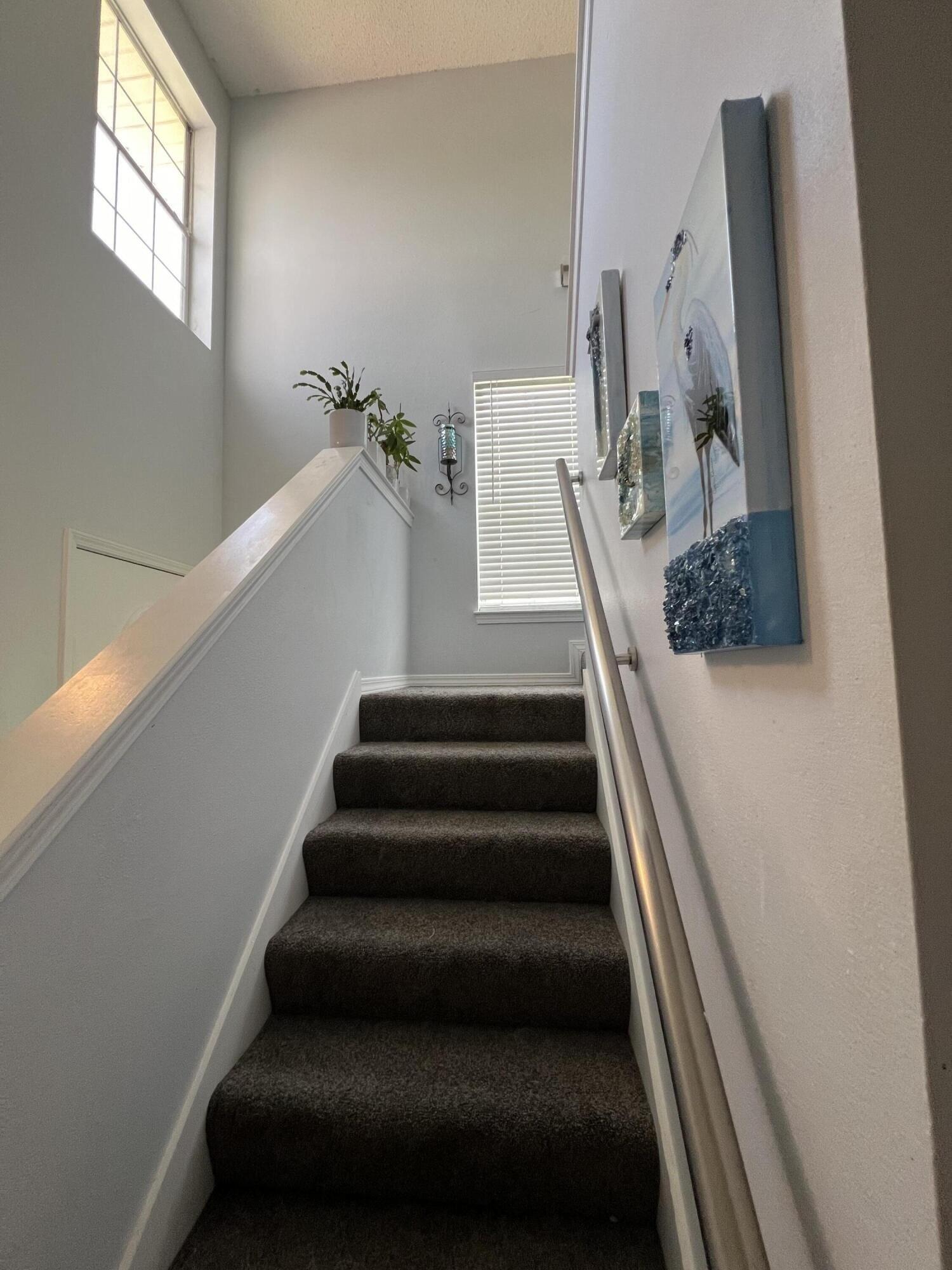 TWIN LAKES ESTATES - Residential