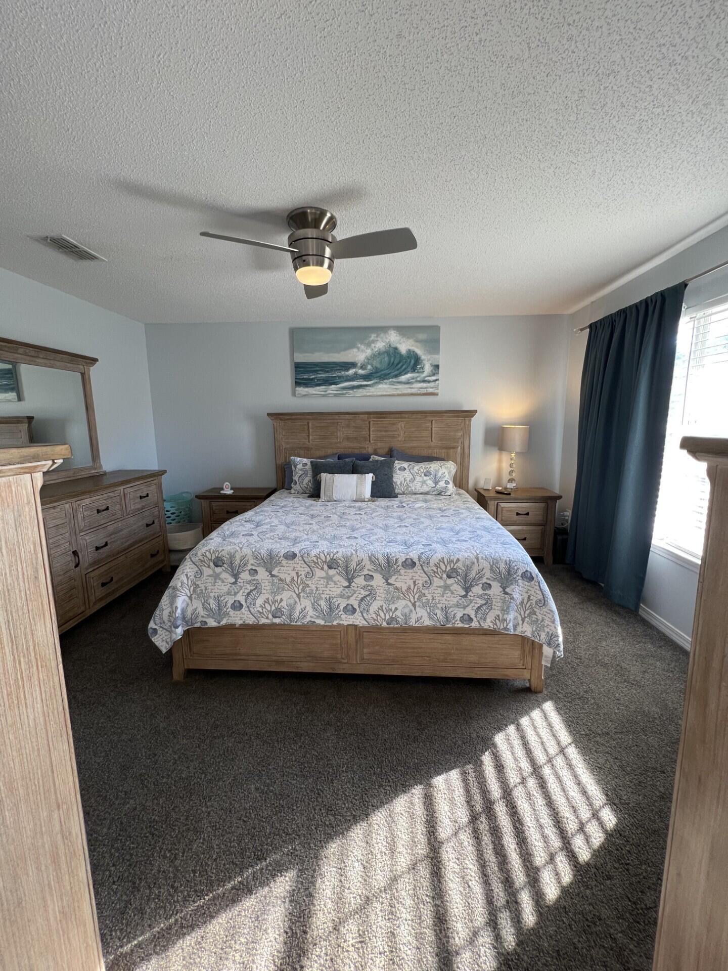 TWIN LAKES ESTATES - Residential