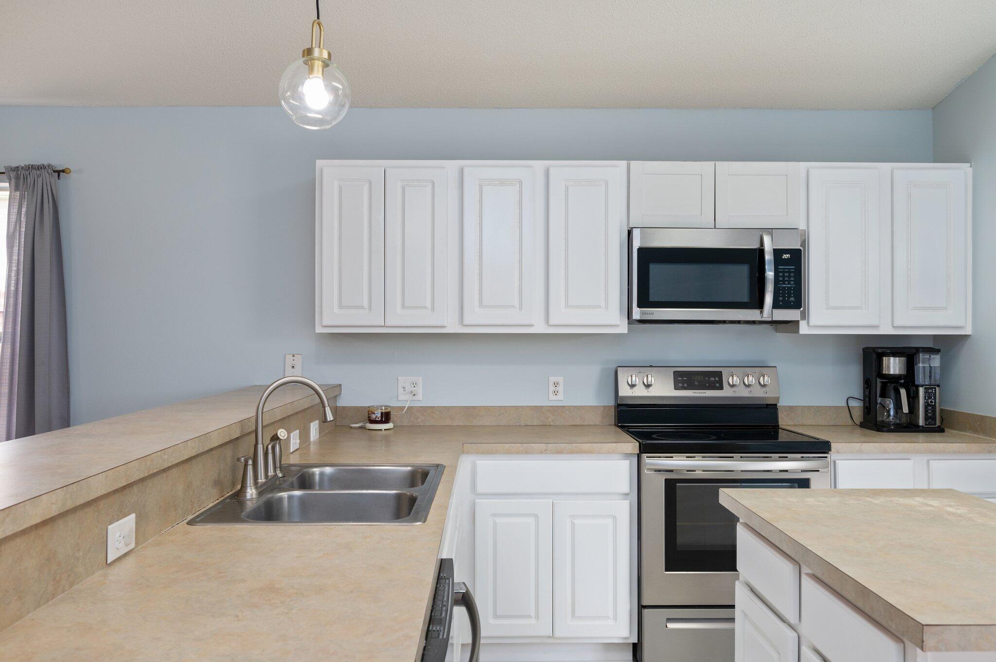 REDSTONE ESTATES - Residential