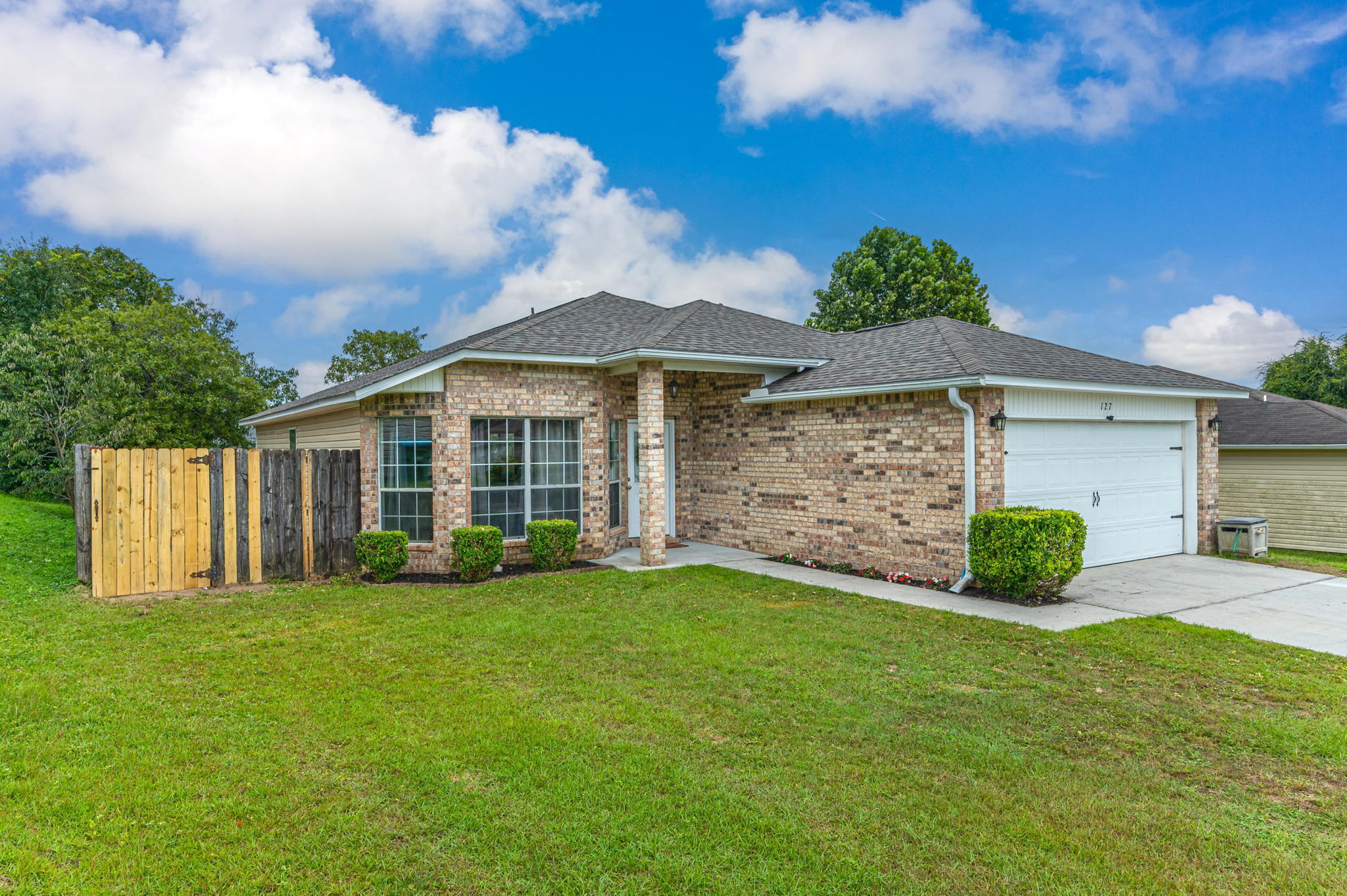 REDSTONE ESTATES - Residential