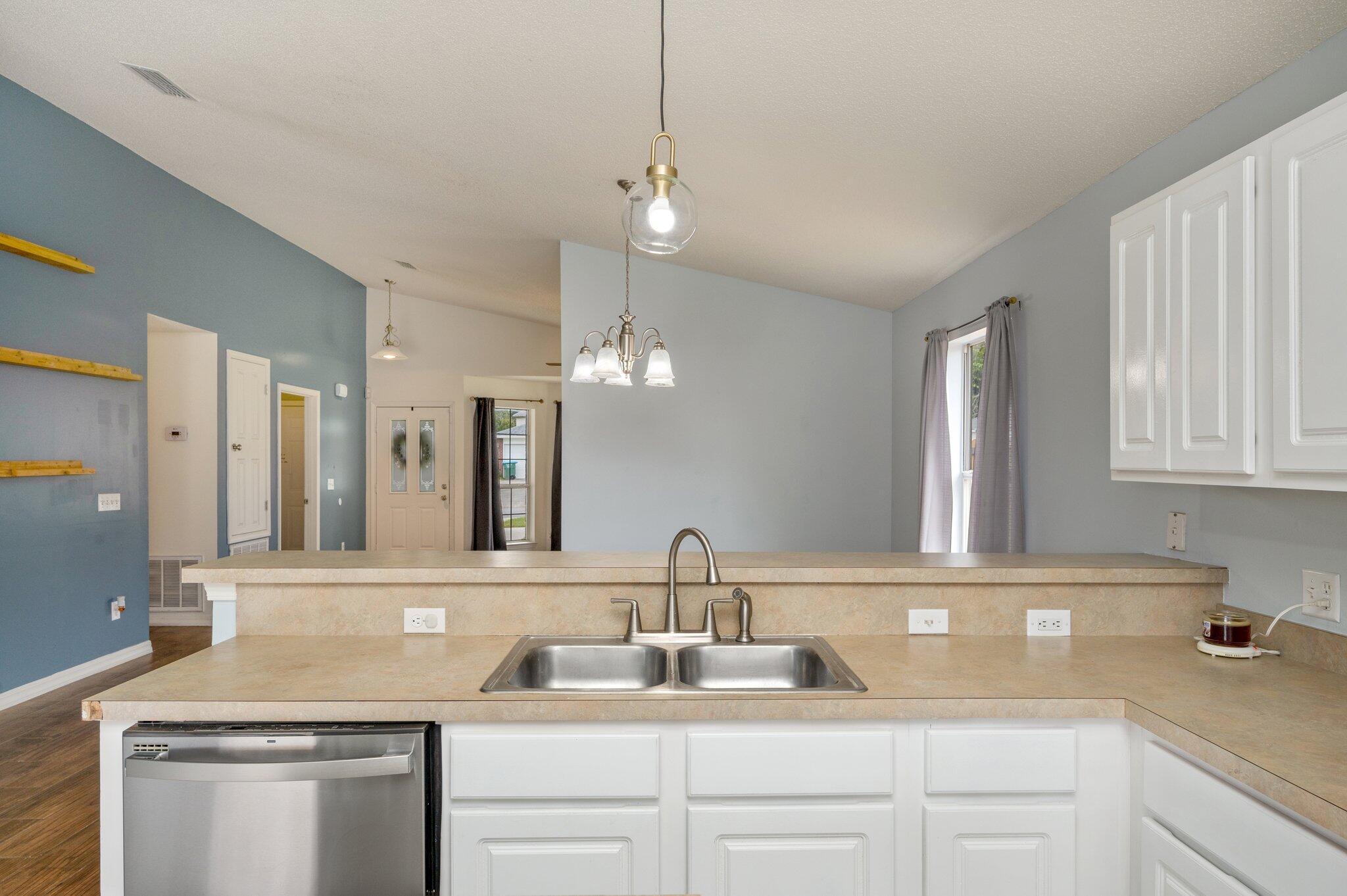 REDSTONE ESTATES - Residential