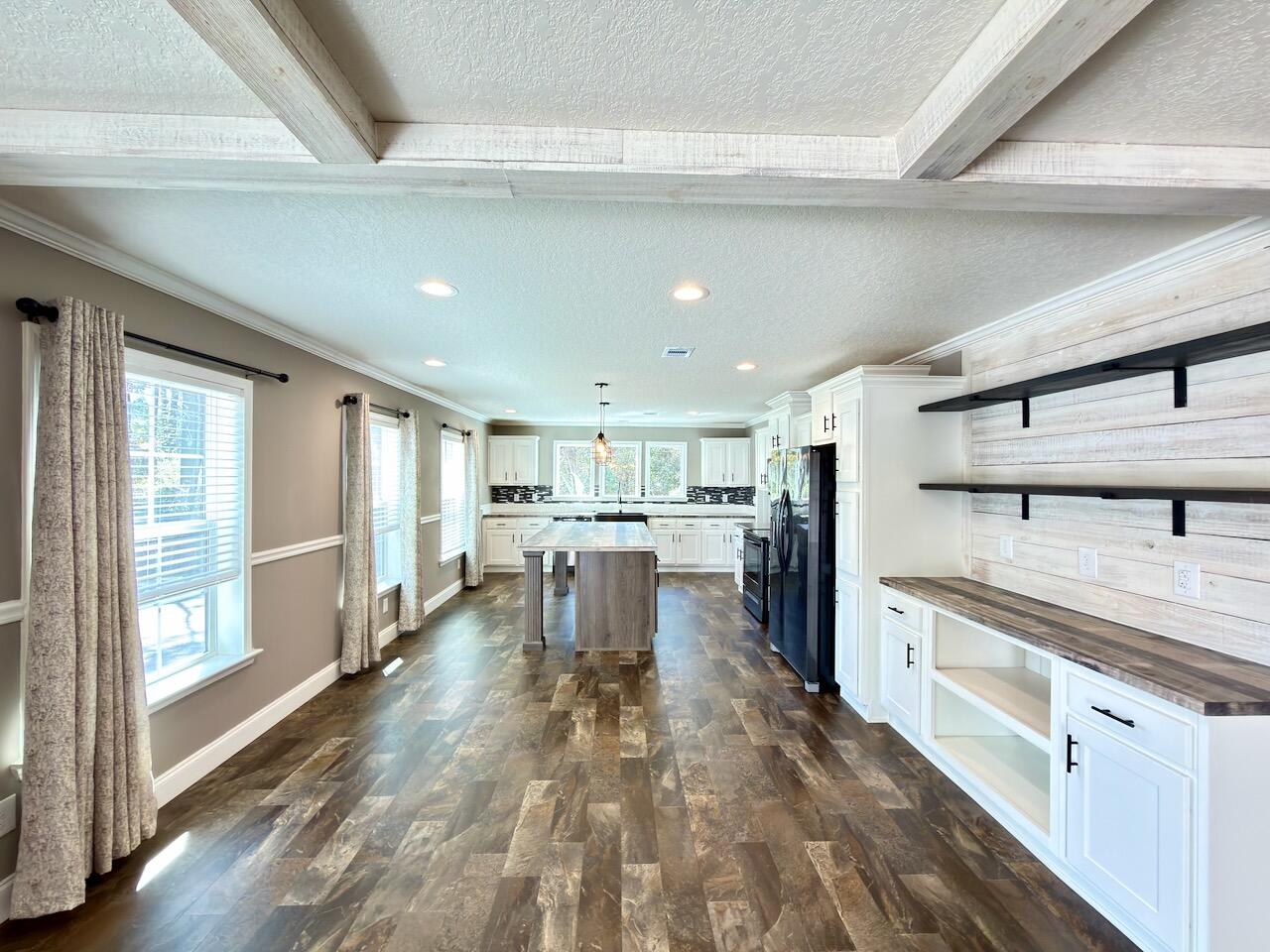 Bayside Hts Ranchettes - Residential