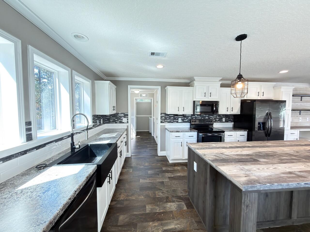 Bayside Hts Ranchettes - Residential