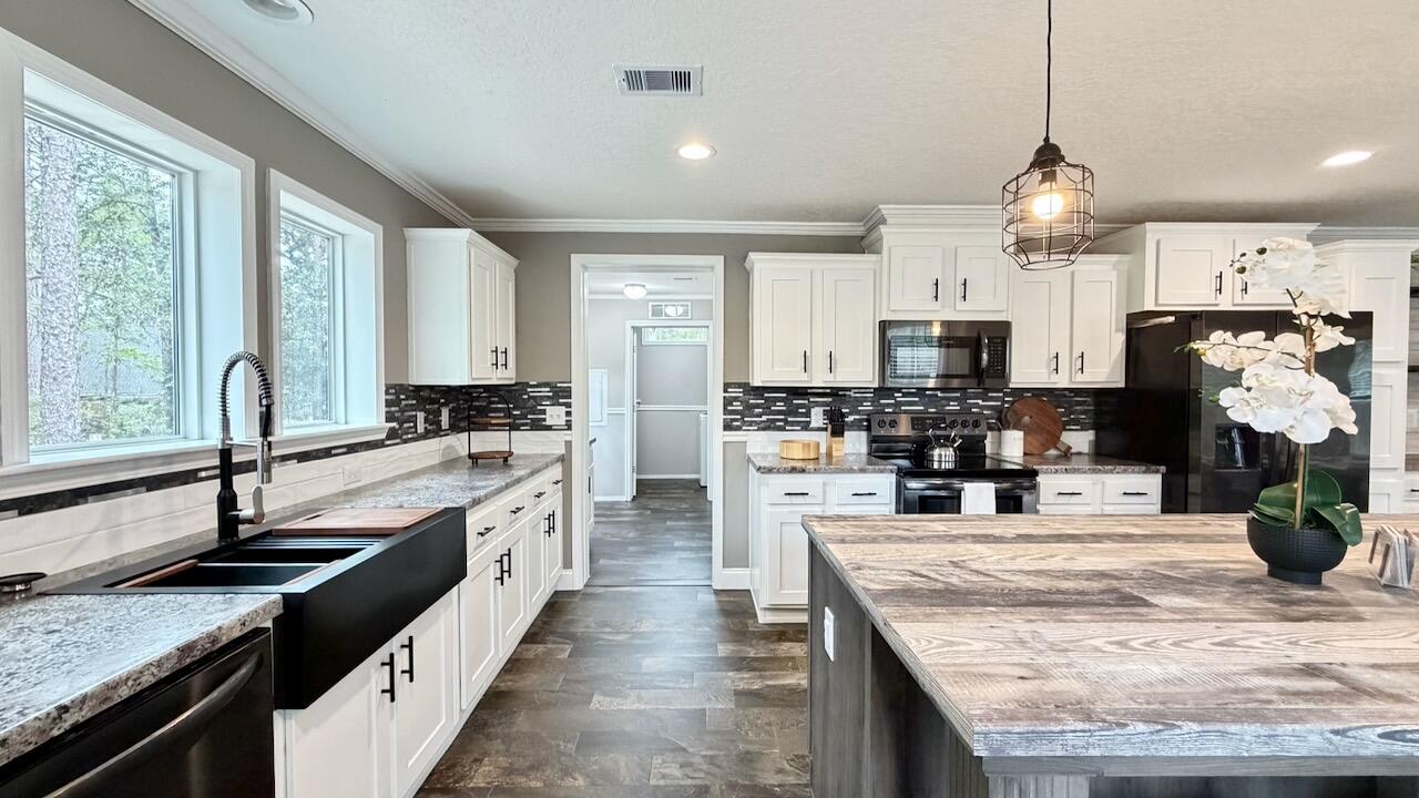 Bayside Hts Ranchettes - Residential