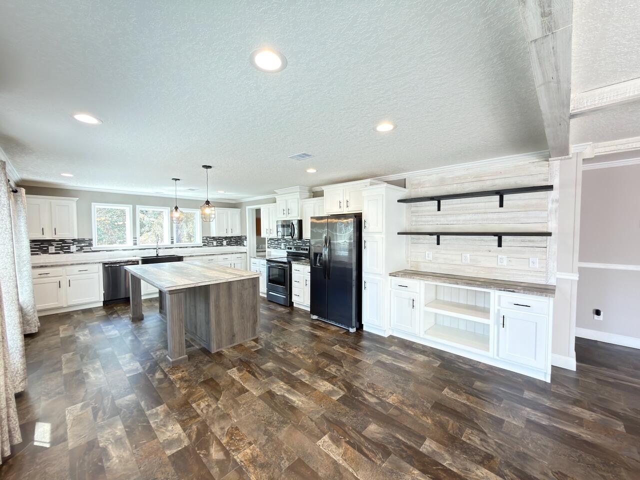 Bayside Hts Ranchettes - Residential