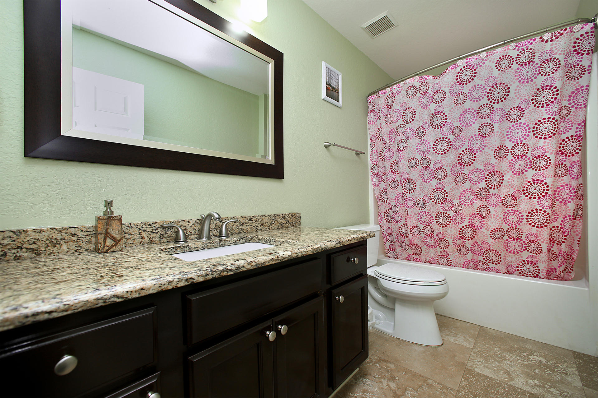 QUAIL LAKE TH - Residential