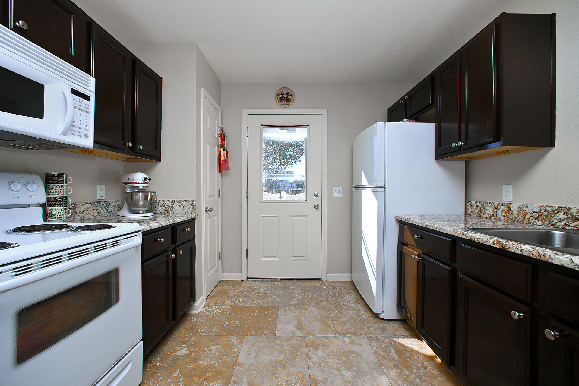 QUAIL LAKE TH - Residential