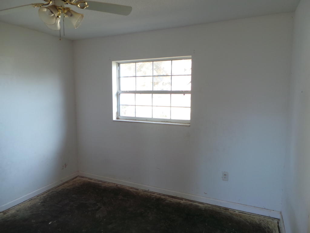 SANTA ROSA SHORES - Residential