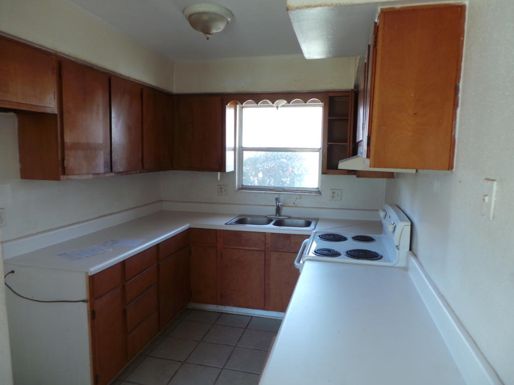 SANTA ROSA SHORES - Residential