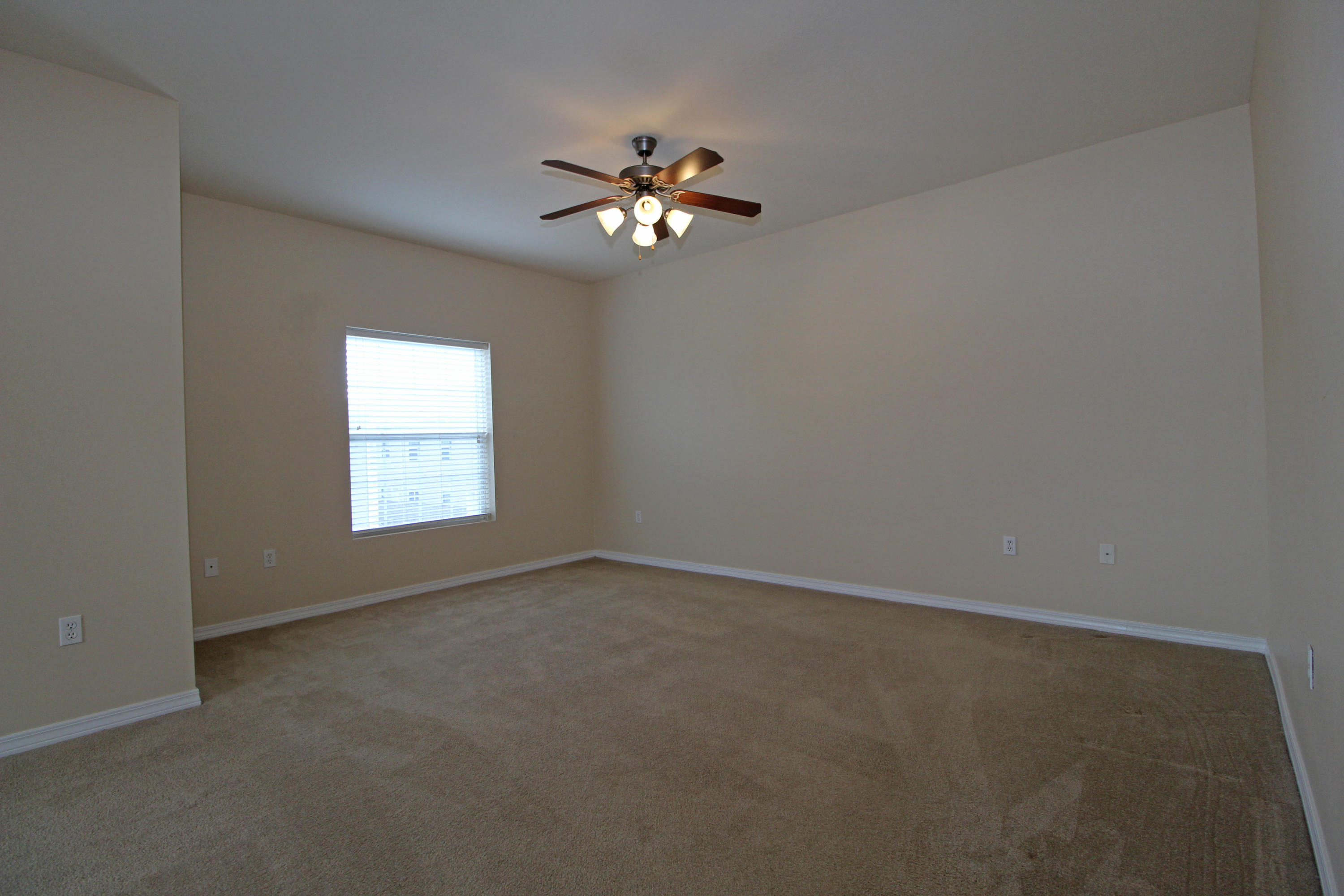 MERIDIAN SQUARE TOWNHOMES - Residential