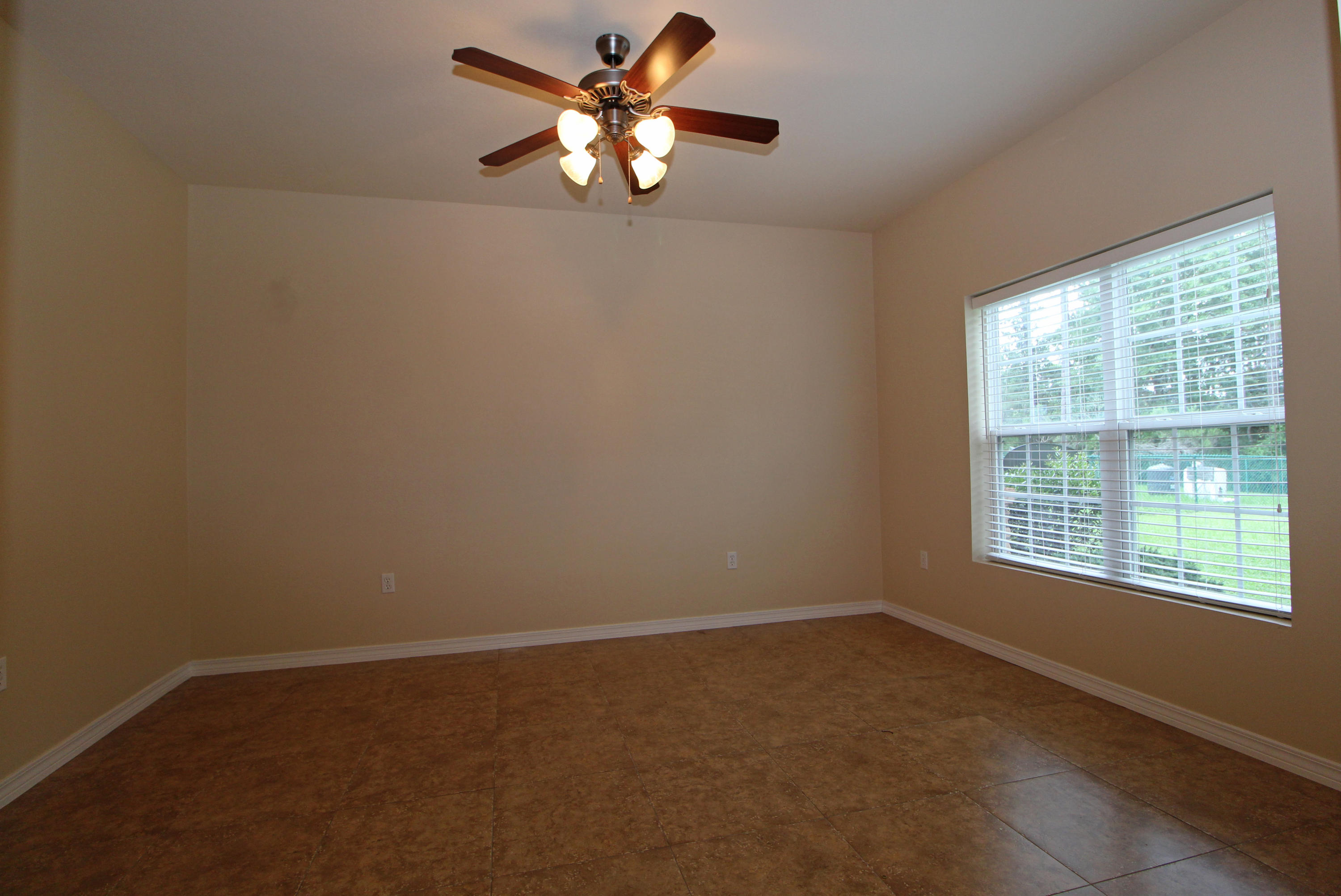 MERIDIAN SQUARE TOWNHOMES - Residential