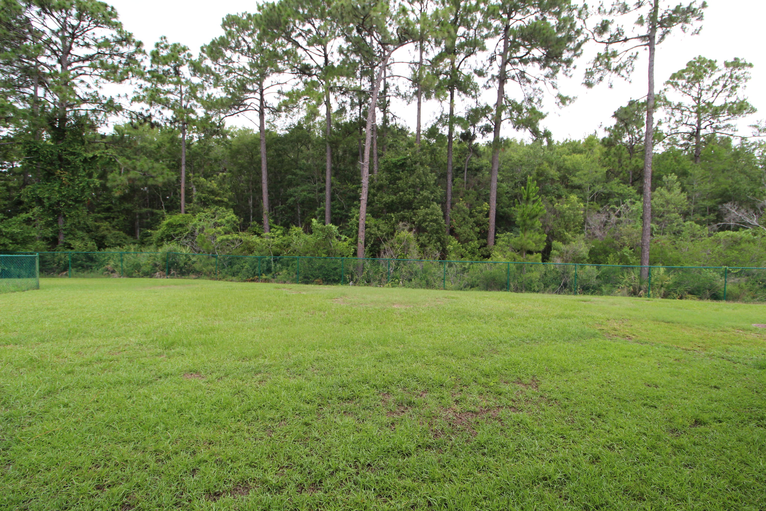 MERIDIAN SQUARE TOWNHOMES - Residential