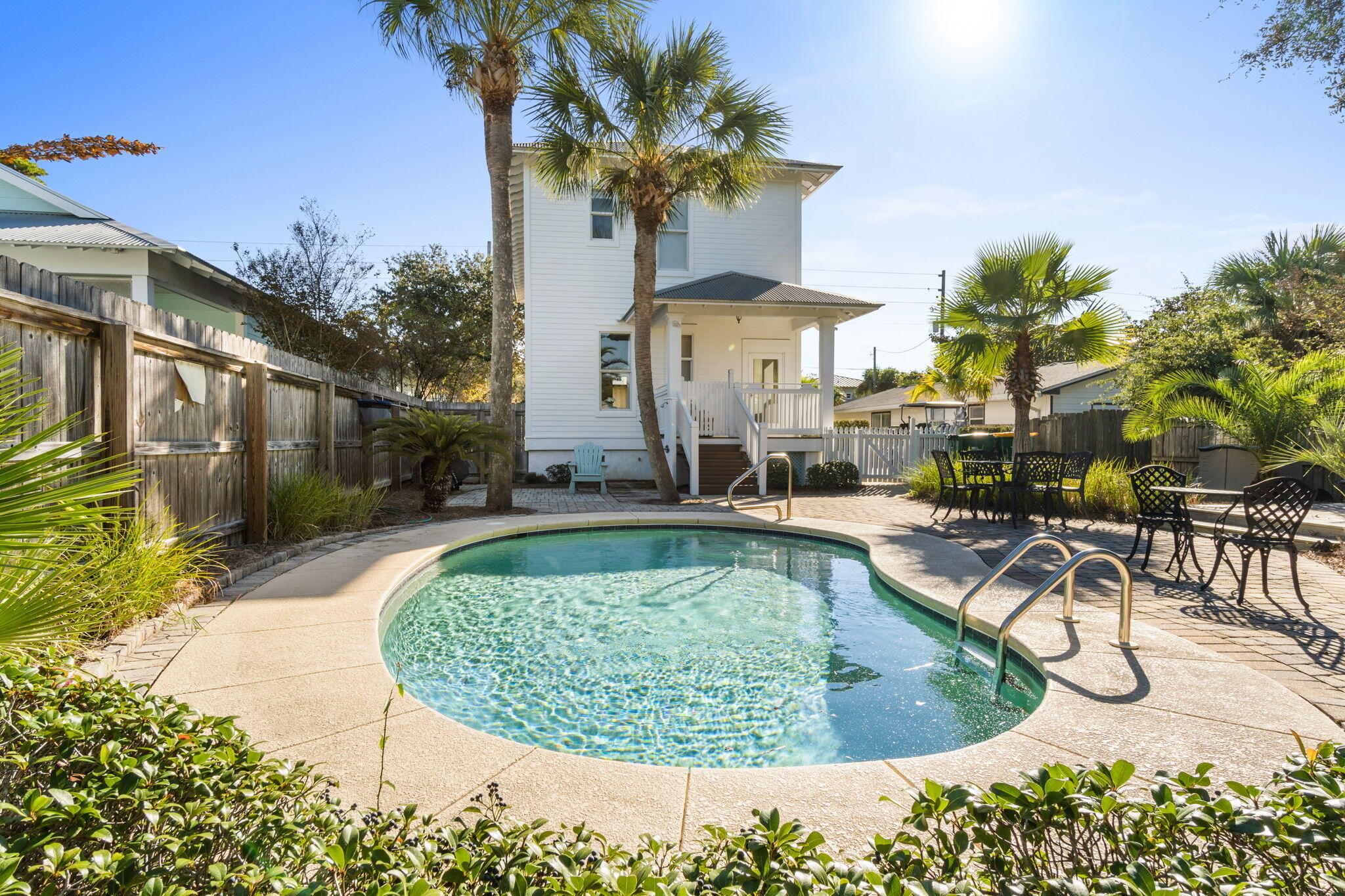 CRYSTAL BEACH - Residential