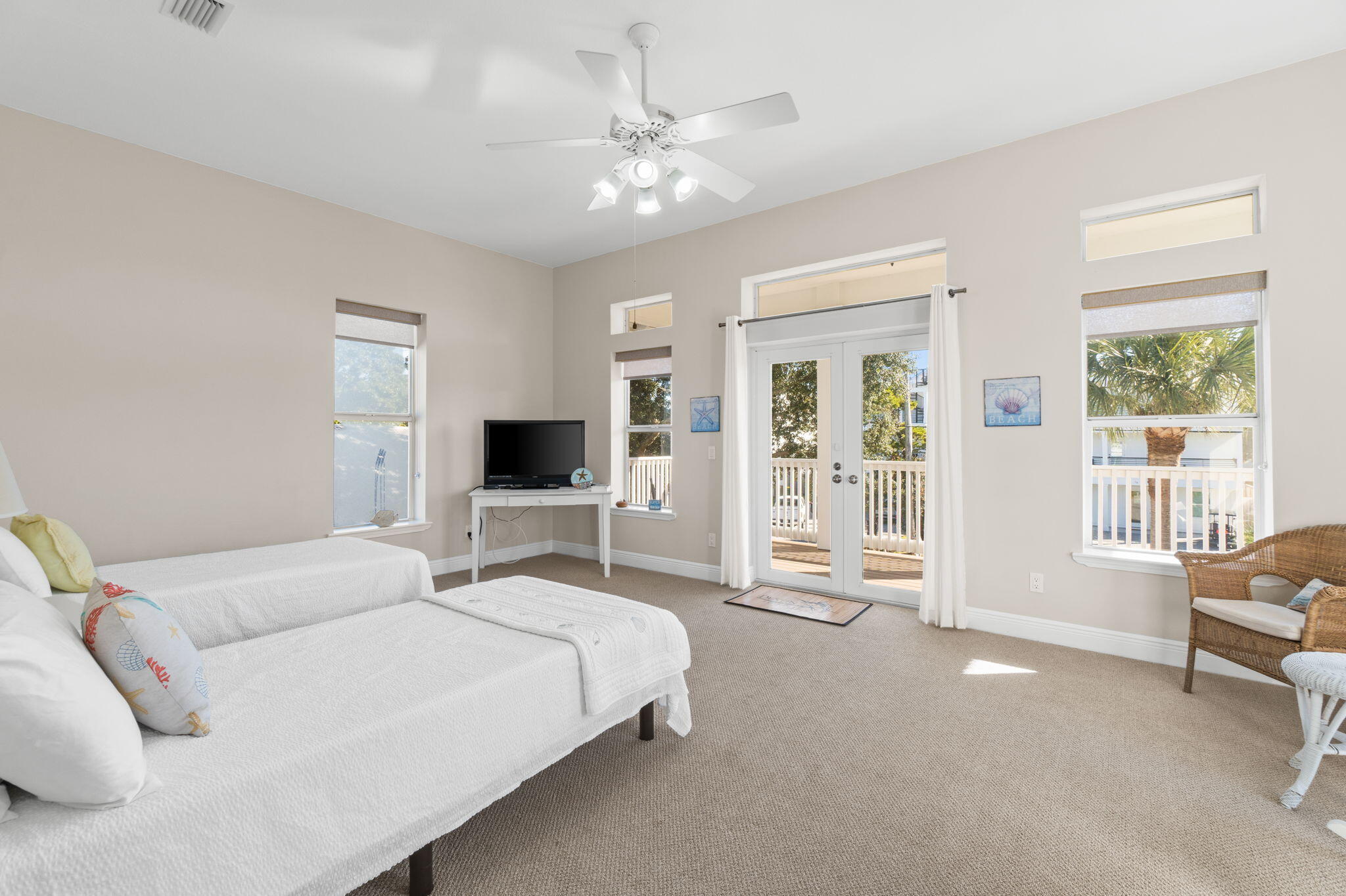 CRYSTAL BEACH - Residential