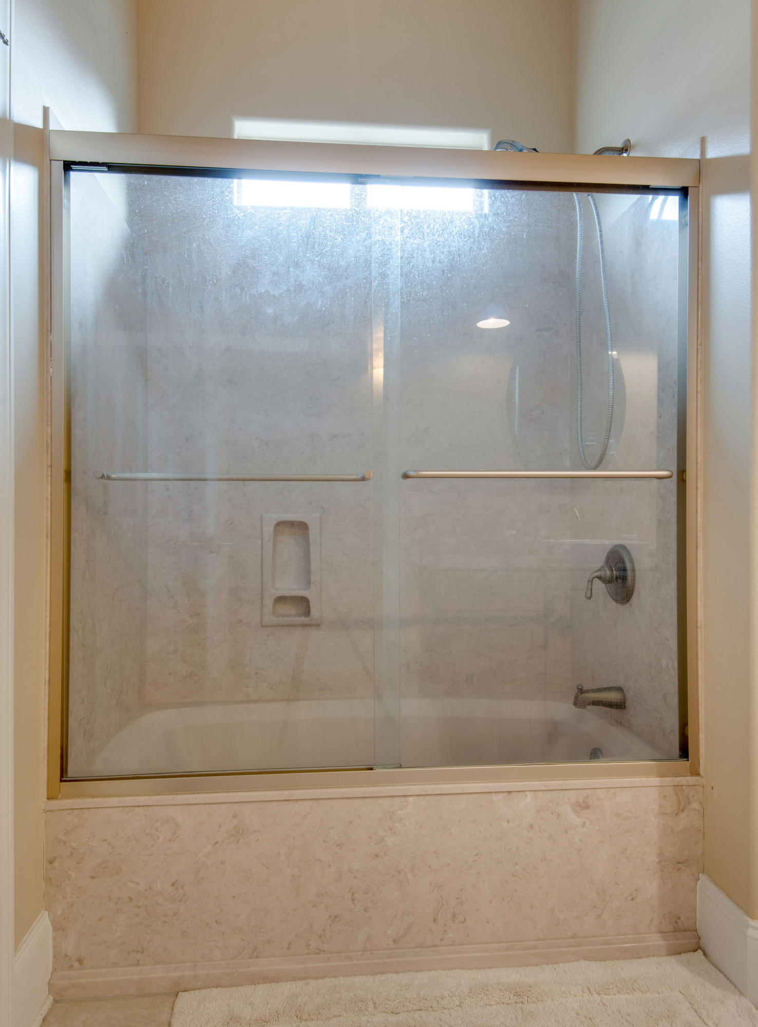 EMERALD BAY PHASE 1-B - Residential