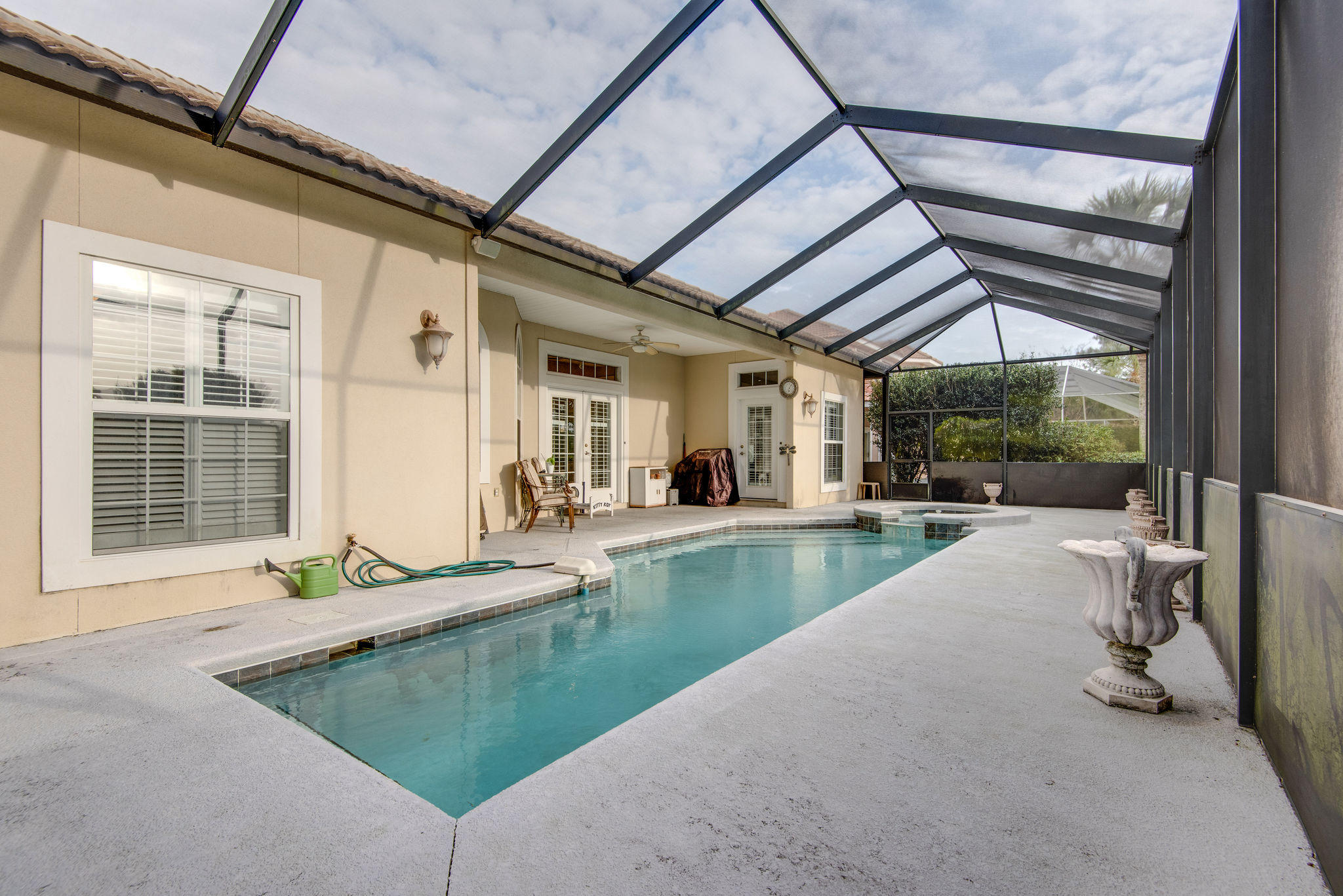 EMERALD BAY PHASE 1-B - Residential