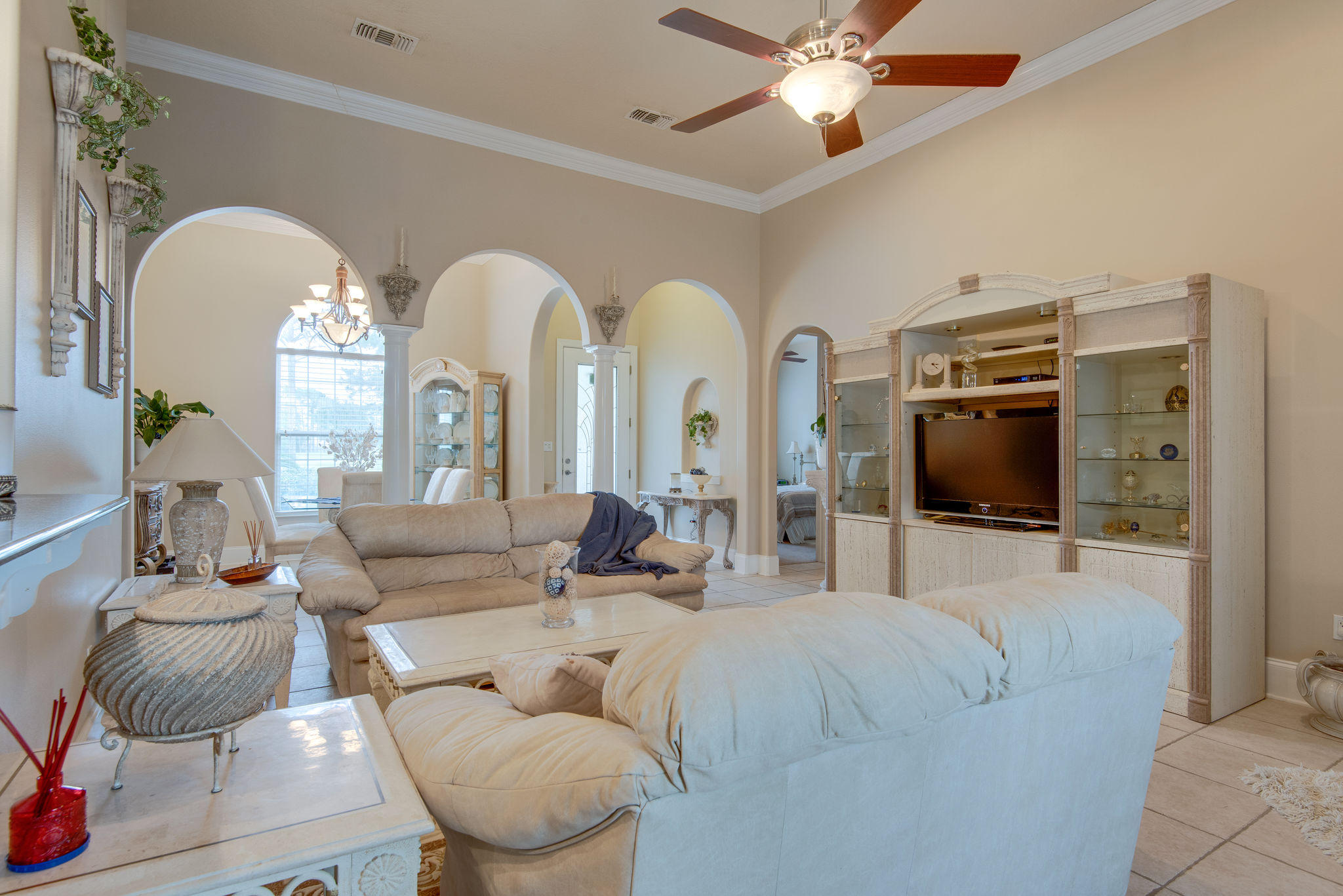 EMERALD BAY PHASE 1-B - Residential