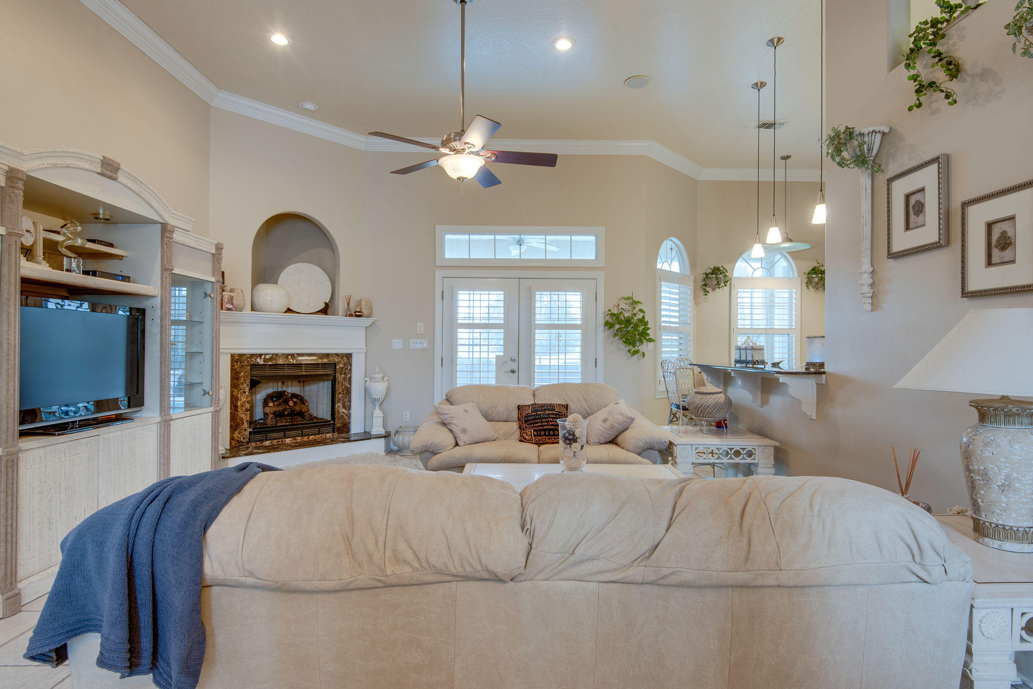 EMERALD BAY PHASE 1-B - Residential