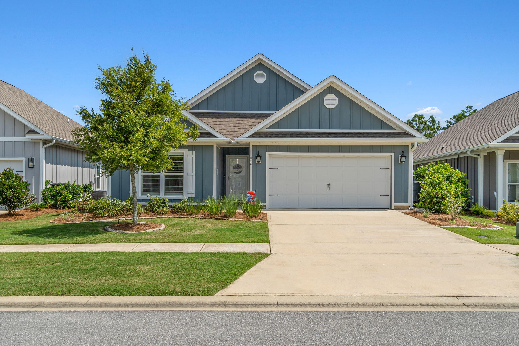 Welcome to Firefly, a vibrant gated community in Freeport with a private pool and pickleball courts. These exceptional homes boast 4-sided Hardie siding, reinforced concrete foundation, weather-resistant wrap, and long-lasting dimensional shingles. Discover the Delray plan, featuring elegant 9' ceilings, EVP flooring in common areas, cozy bedroom carpets, and stainless appliances, stove, microwave, and dishwasher.