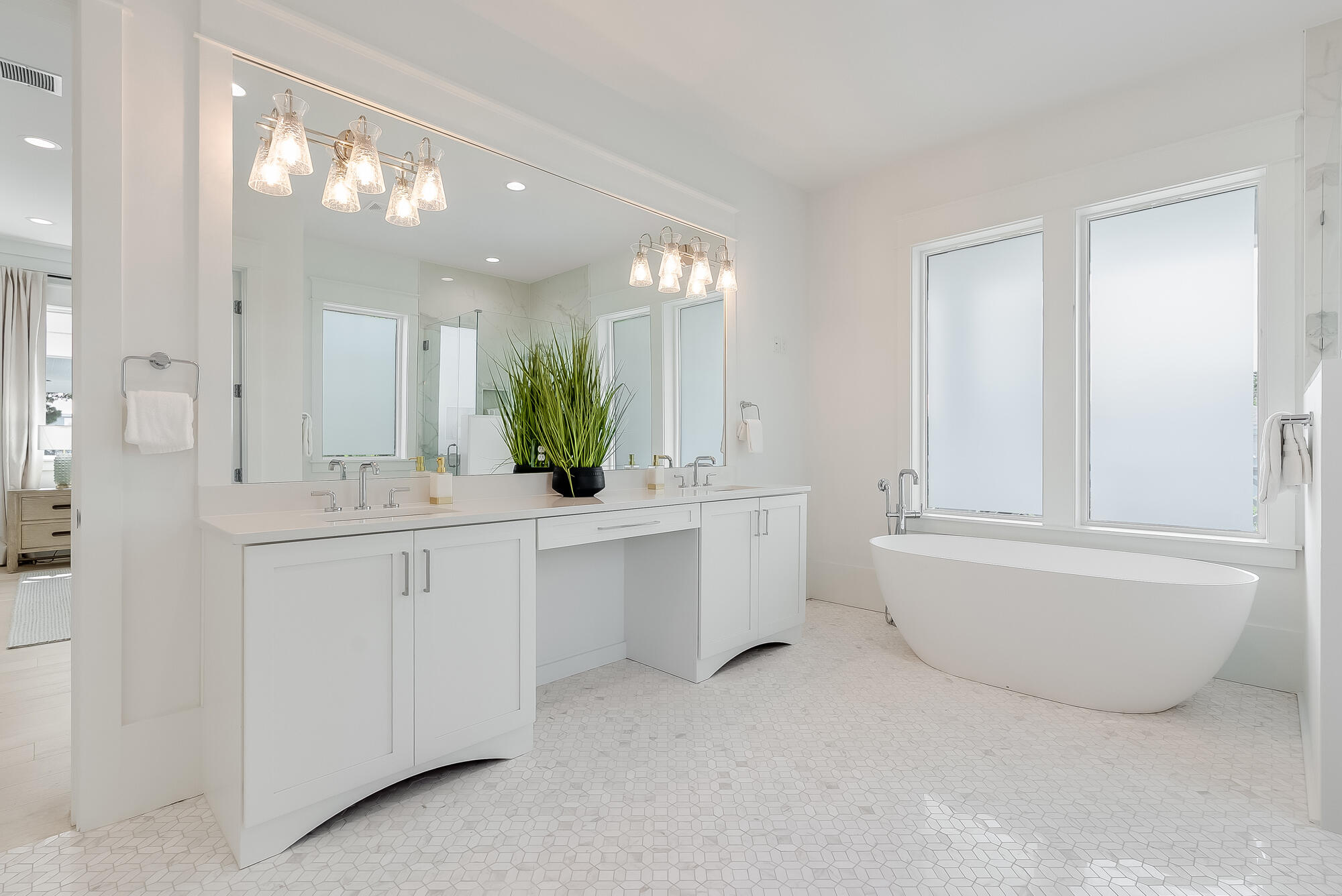 EASTERN LAKE S/D - Residential